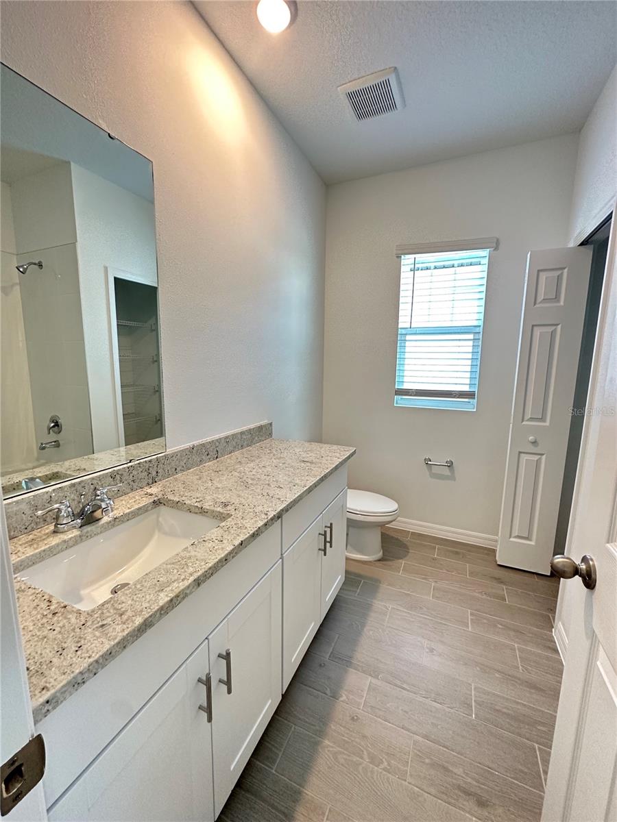 VILLAGES/MINNEOLA HILLS PH 1B - Residential Lease