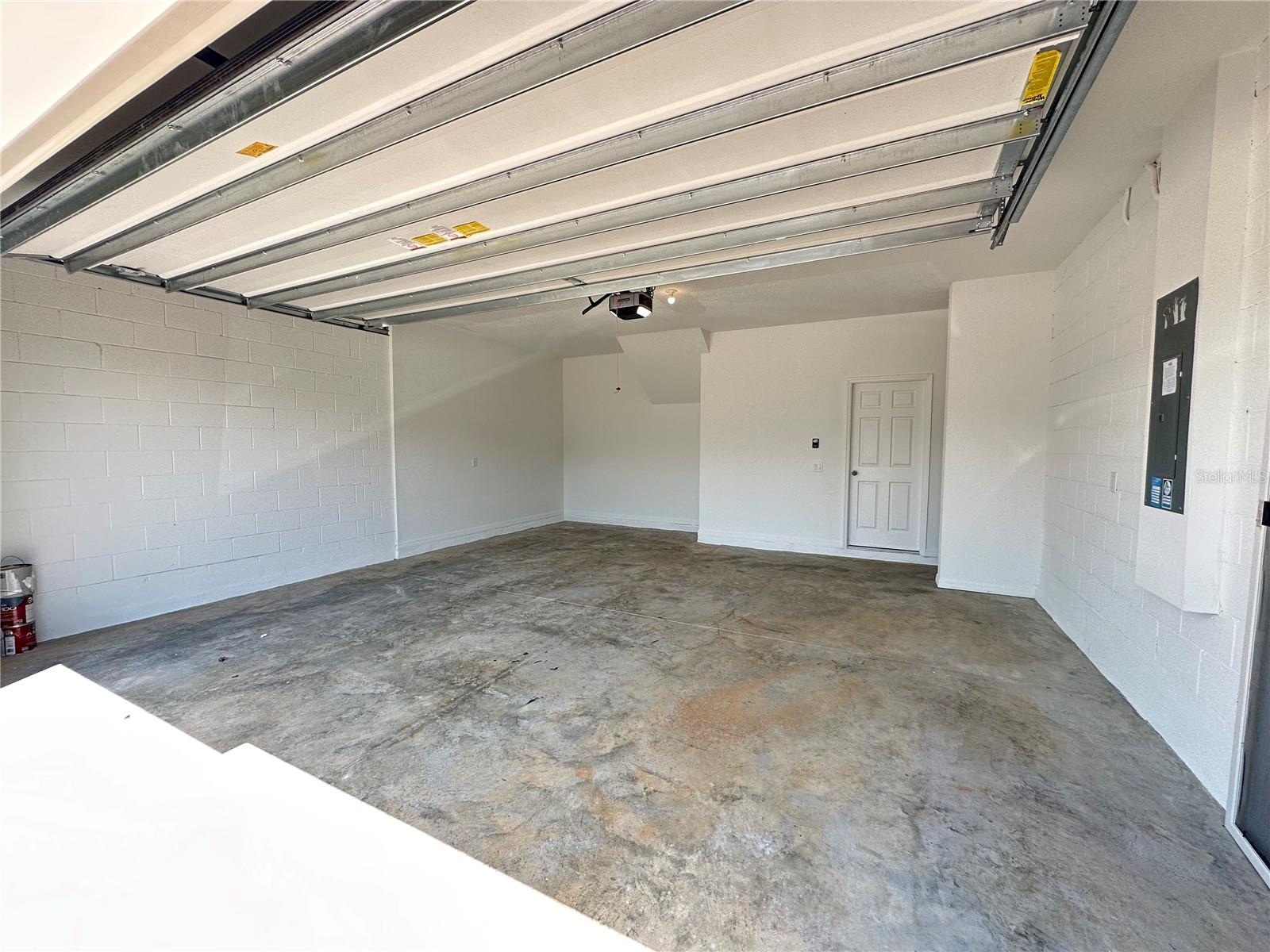 VILLAGES/MINNEOLA HILLS PH 1B - Residential Lease