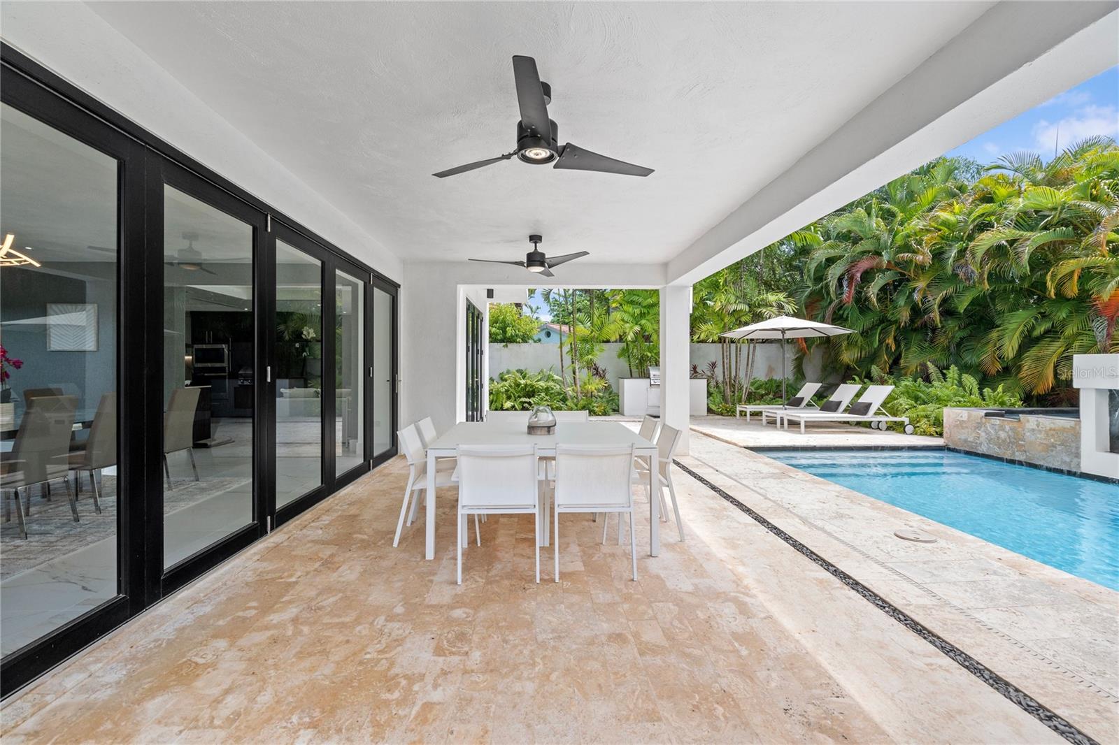 DORADO BEACH EAST - Residential