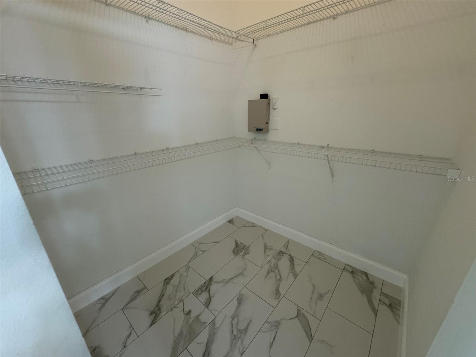 WESTON PARK - Residential Lease