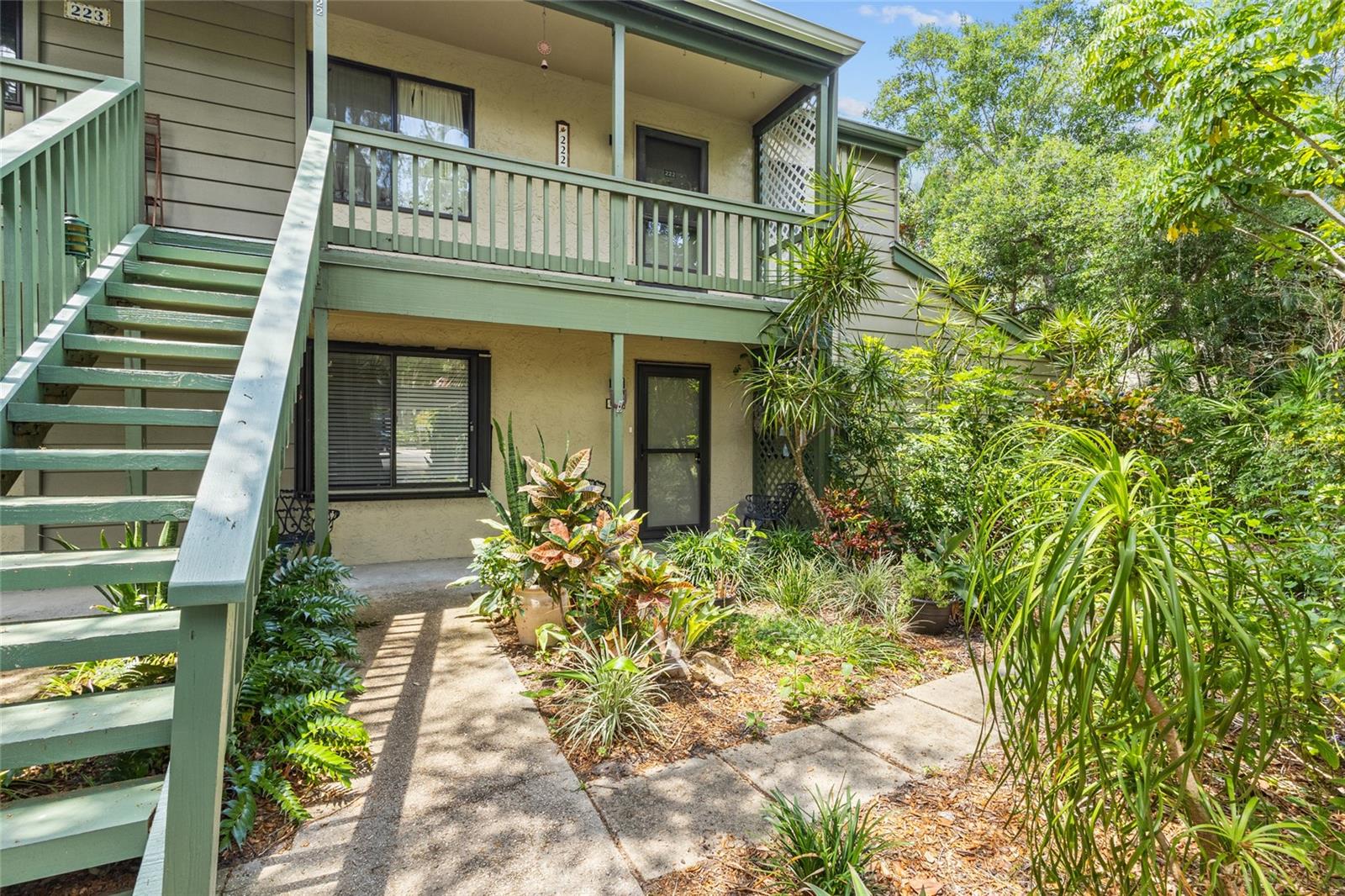 Located in Pelican Cove, this ground floor 3-bedroom/3 bathroom is an end-unit condo with complete privacy all around.  The living areas enjoy natural light and are surrounded by lush, mature foliage. The master suite includes a sitting area, walk-in closet and private courtyard area and privacy. Two additional split bedrooms with baths, and a laundry room with additional storage, complete this condo.  Pelican Cove is a magical place with lush landscaping that sits on gorgeous acres overlooking the Little Sarasota Bay. This is what Florida living is all about, stroll to the Pelican Point Observation deck, the bird sanctuary or the through the botanical gardens. This community is a boaters dream with more than 85 boat harbor slips and each slip having water and electric. There are six heated pools to choose from, pickle ball, kayak and canoe launch and storage, gym, 4 lighted tennis courts, shuffleboard, basketball, 5 miles of amazing walking trails and 3 clubhouses. Pelican University offers classes and clubs for all including woodworking, photography, pottery, to name a few.  This convenient location is close to Siesta Key beach, fabulous shopping and restaurants.