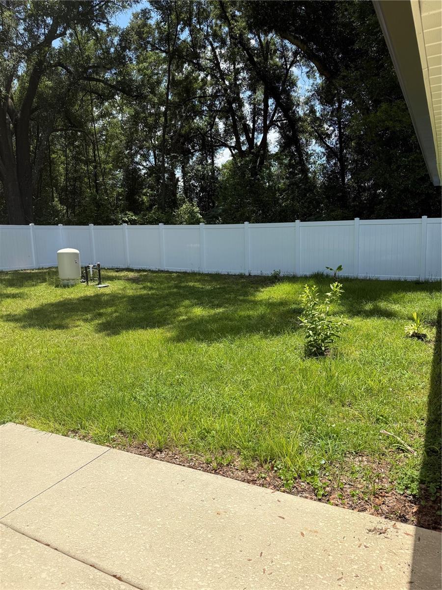 BELLEVIEW HEIGHTS ESTATE - Residential Lease