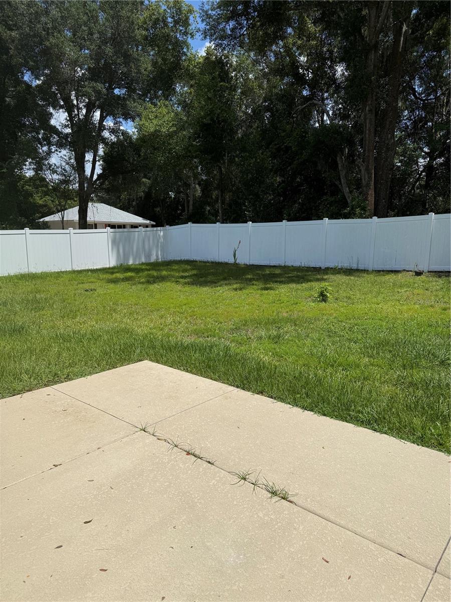 BELLEVIEW HEIGHTS ESTATE - Residential Lease