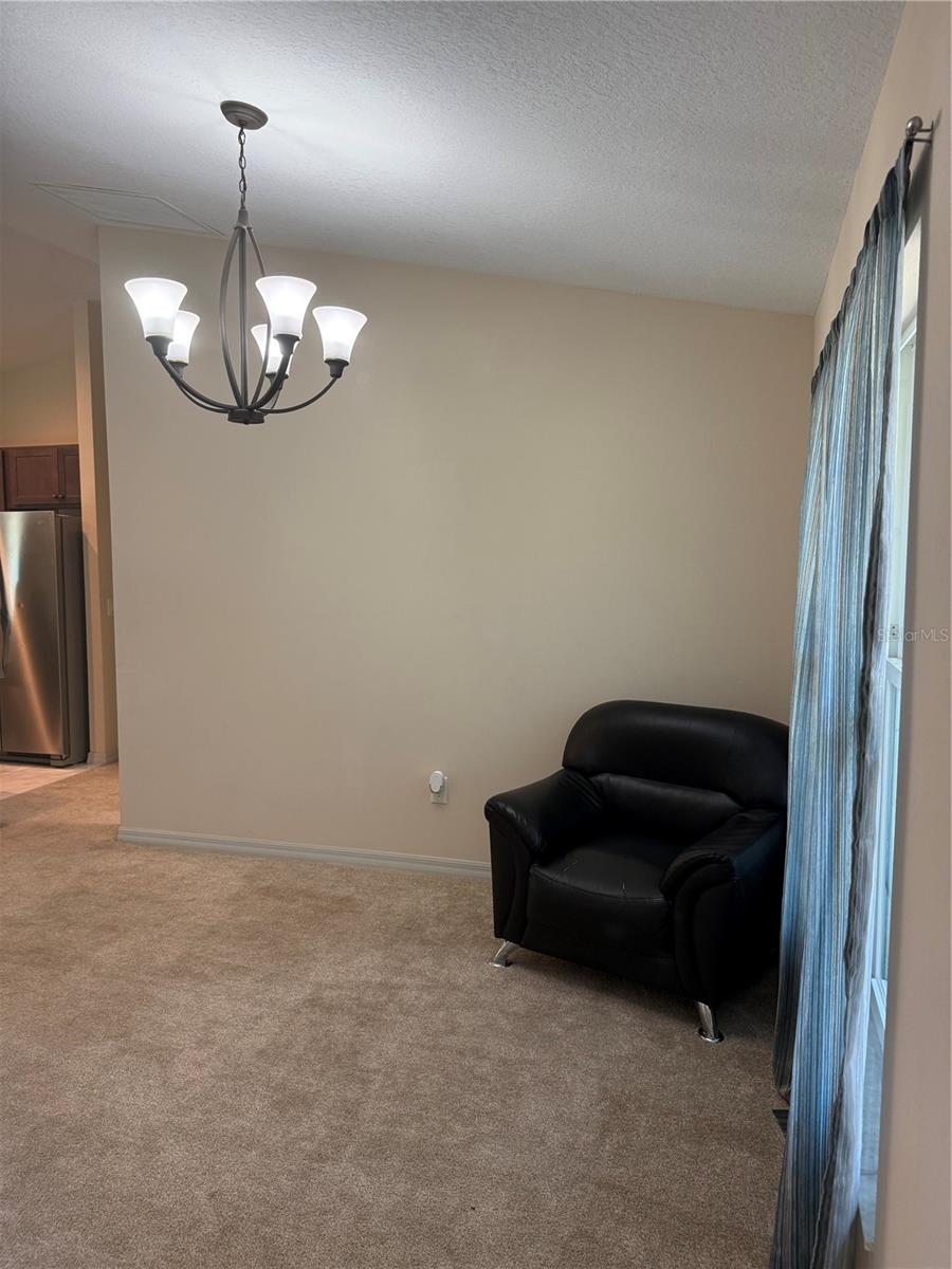 BELLEVIEW HEIGHTS ESTATE - Residential Lease
