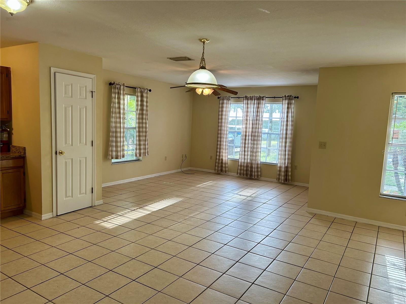 CITY/WAUCHULA - Residential
