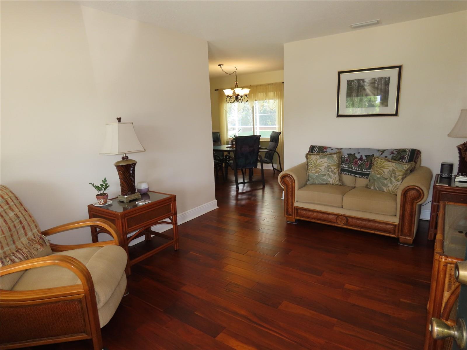 CLERMONT LAKE MINN CHAIN O LAKES - Residential