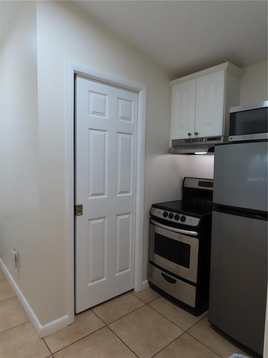 CLERMONT LAKE MINN CHAIN O LAKES - Residential