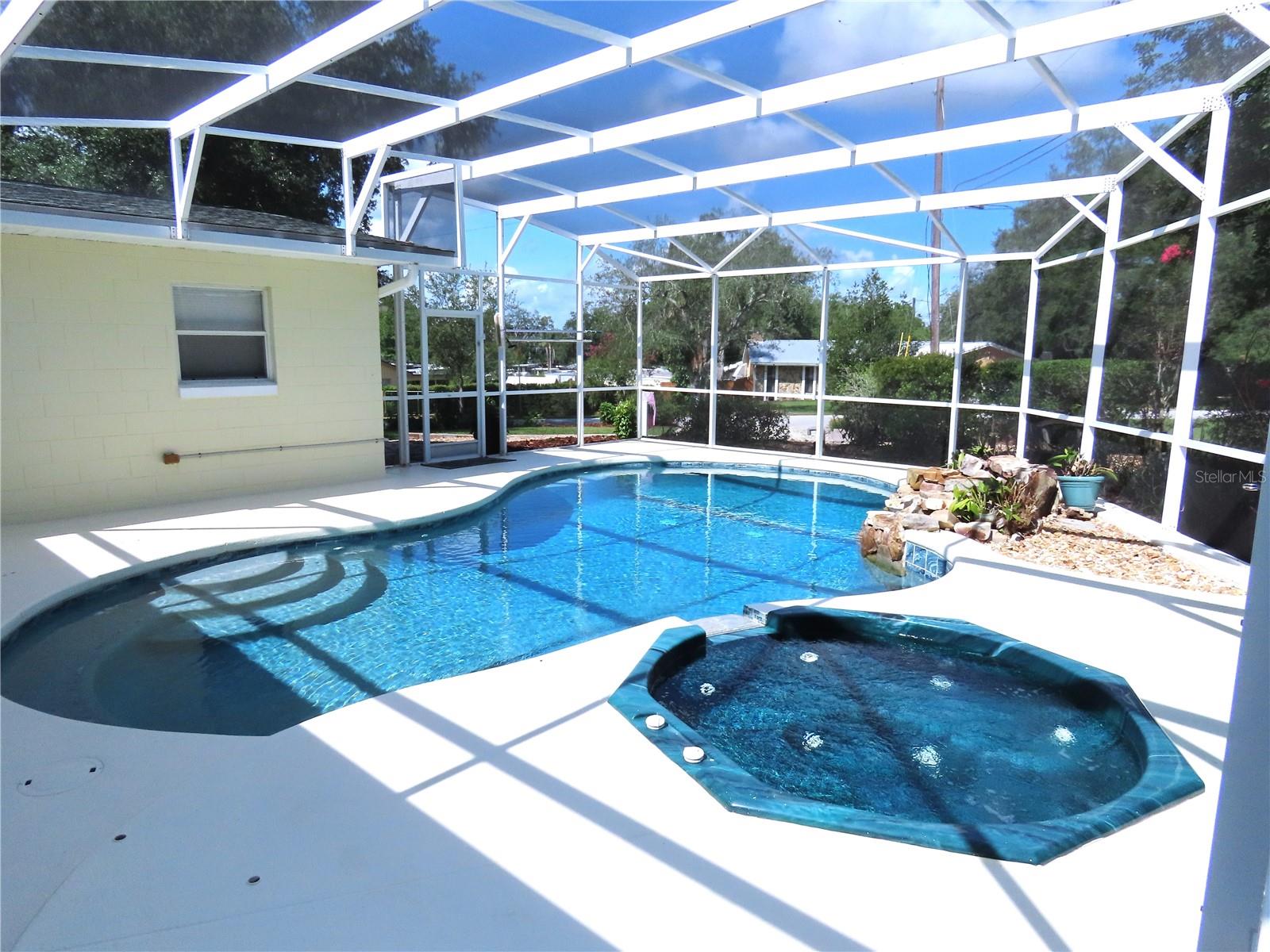 CLERMONT LAKE MINN CHAIN O LAKES - Residential