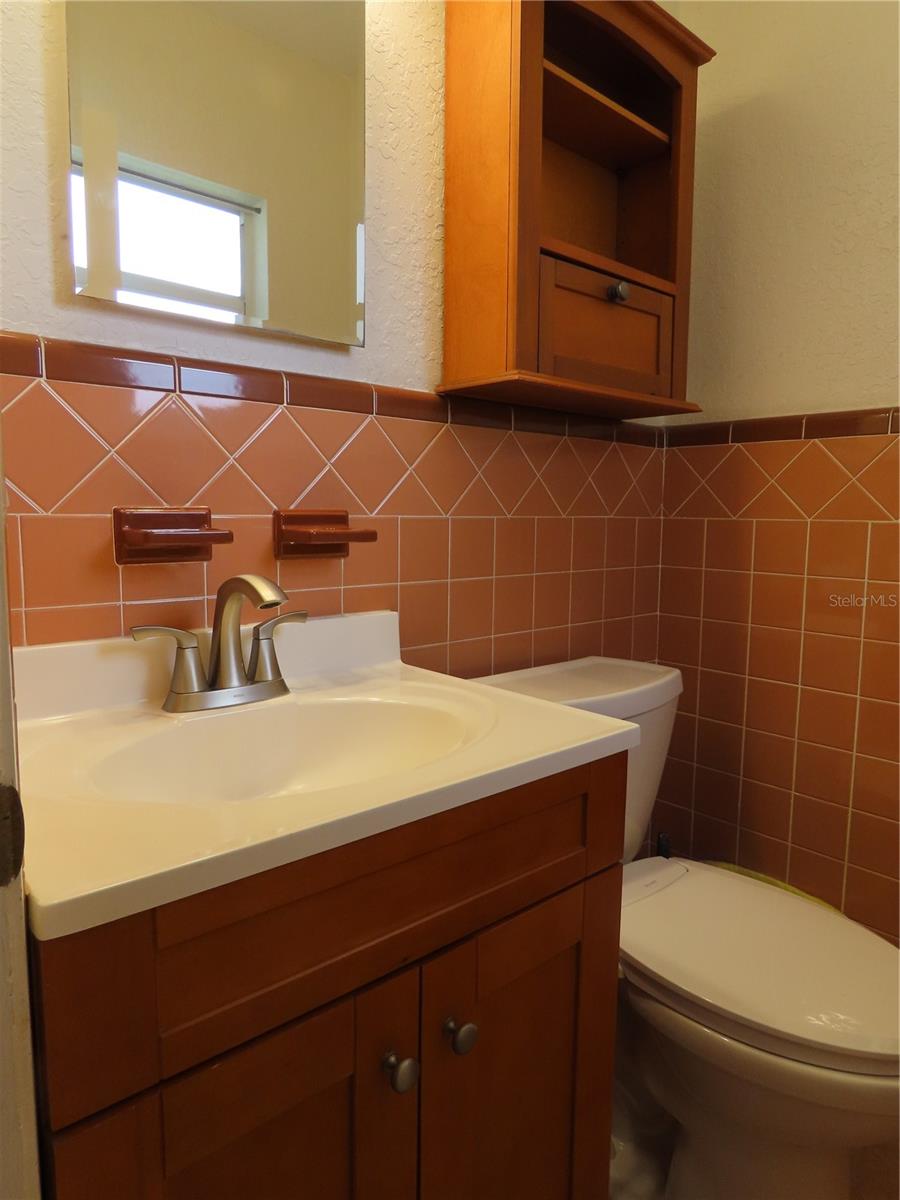 CLERMONT LAKE MINN CHAIN O LAKES - Residential