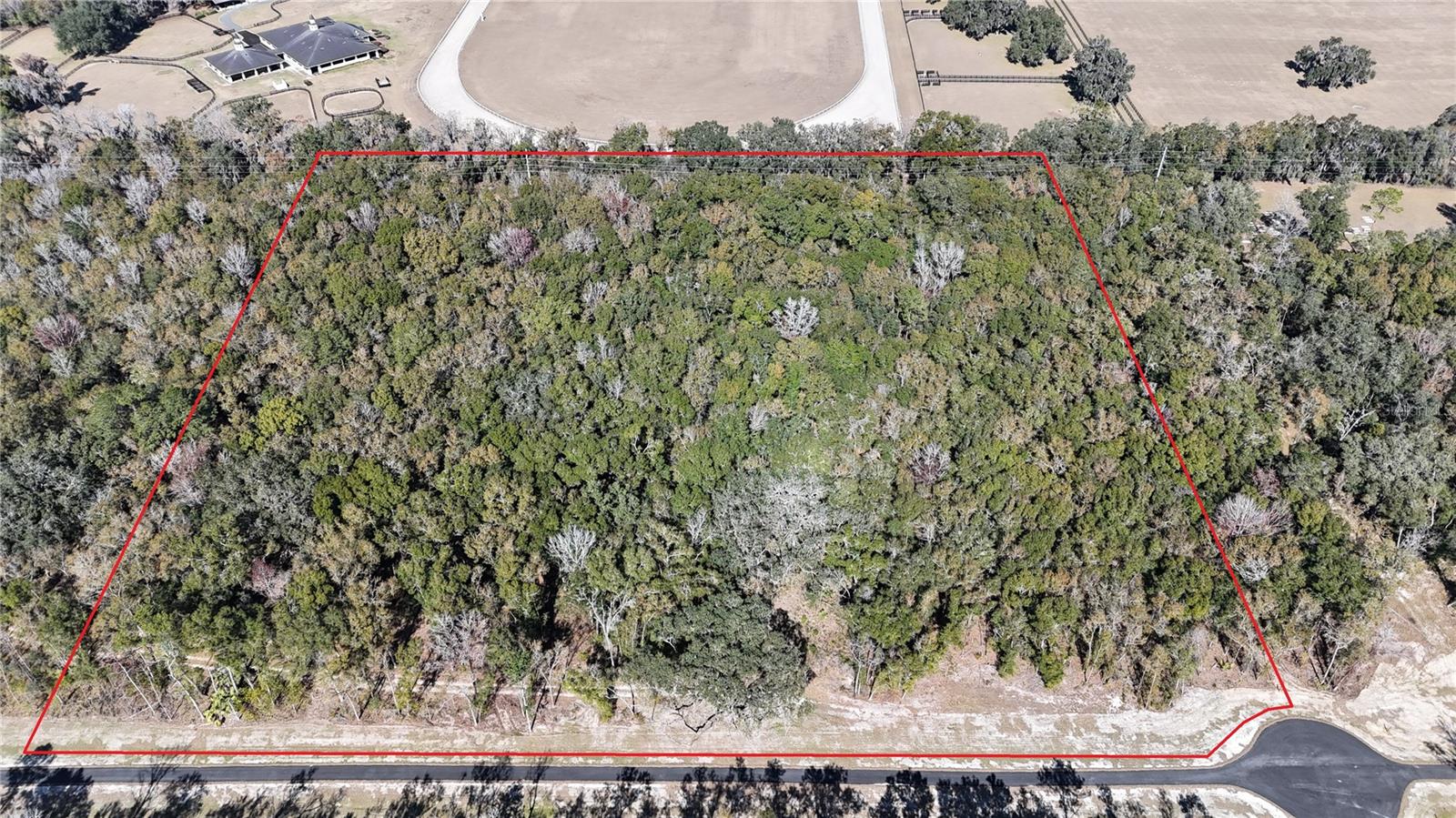 IRVINE ACRES - Land