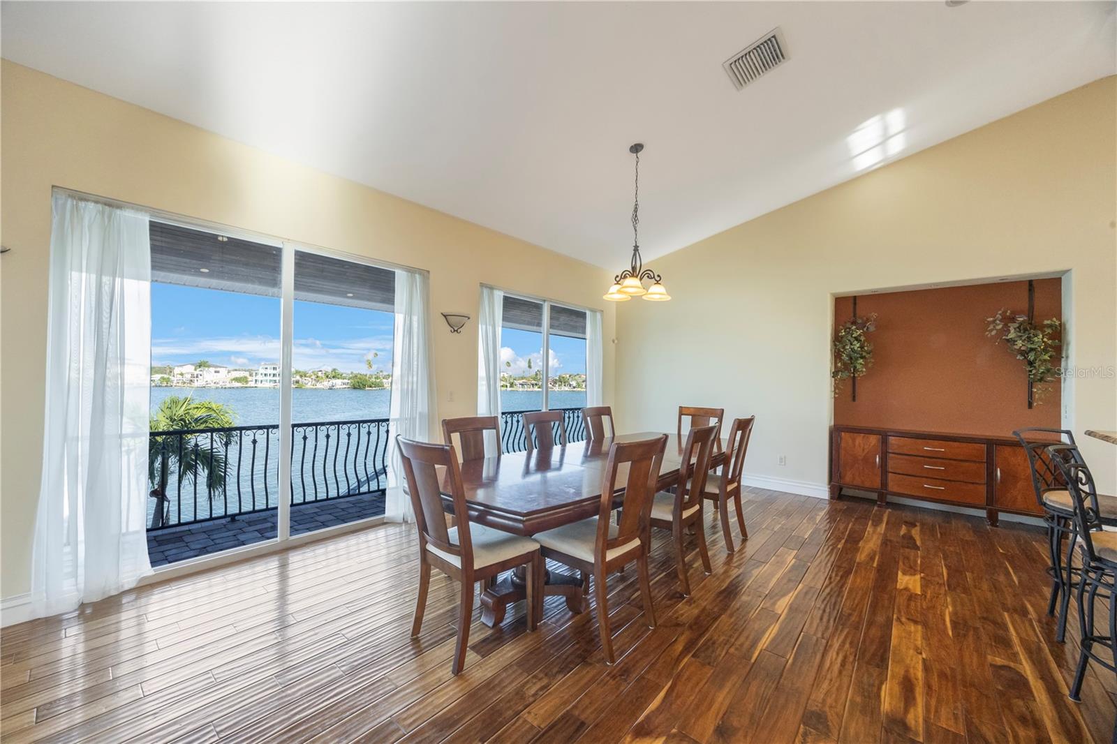 BAY POINT ESTATES 1ST ADD - Residential