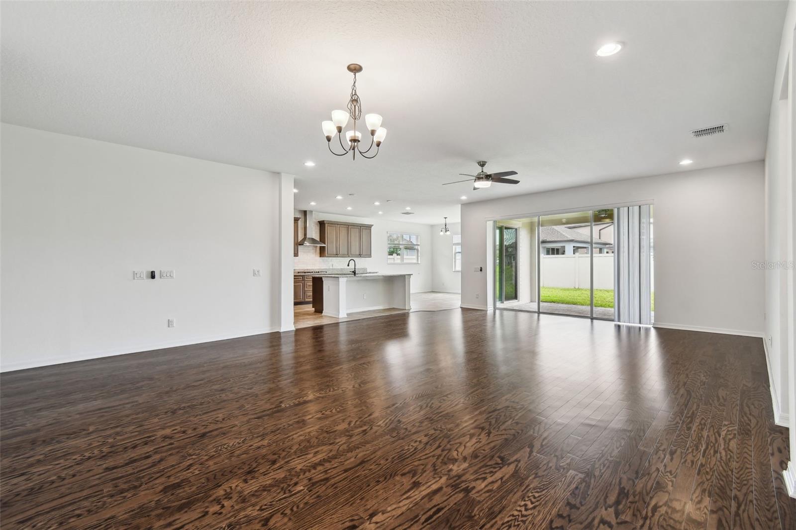 STARKEY RANCH - Residential Lease