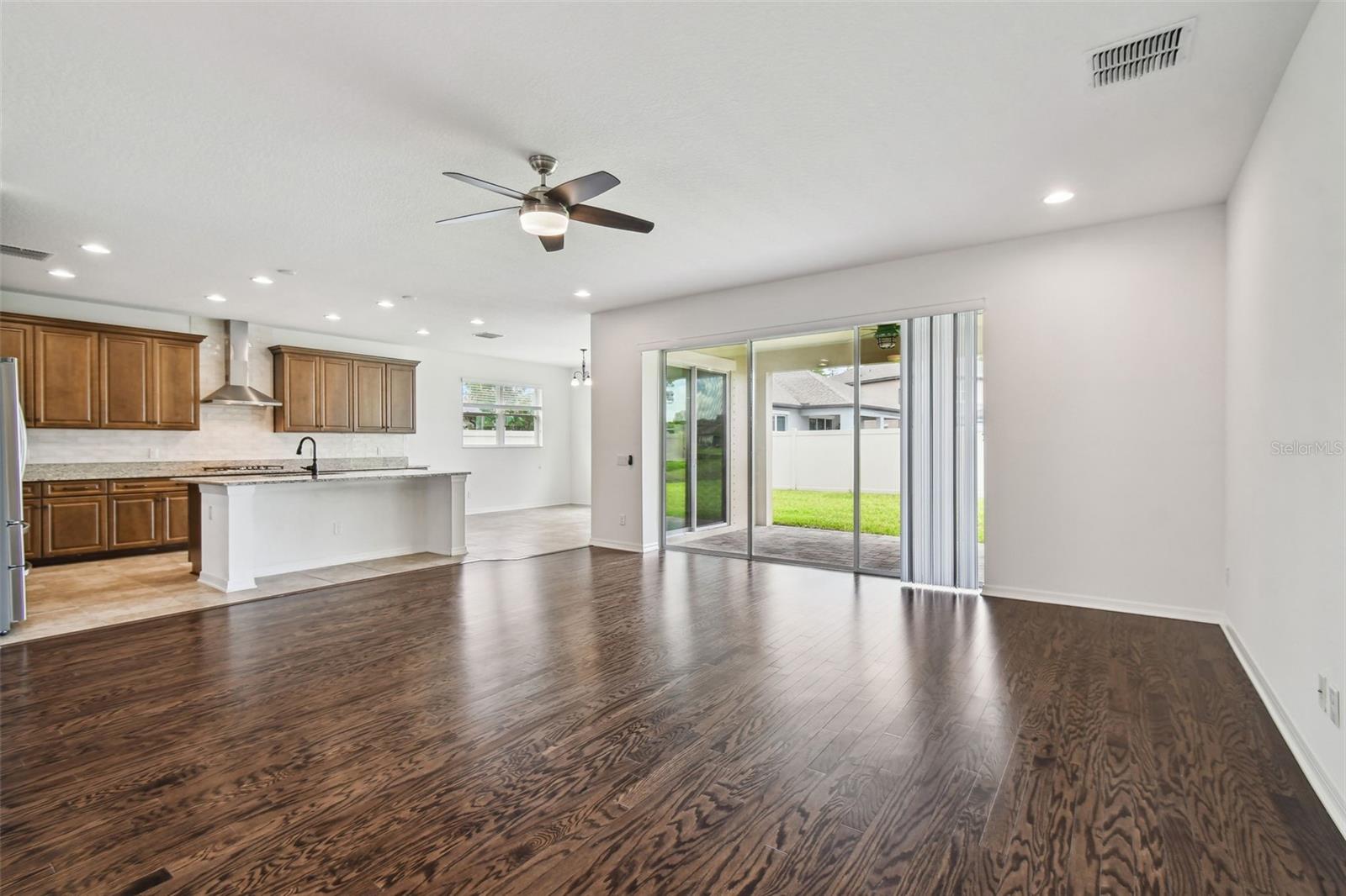 STARKEY RANCH - Residential Lease