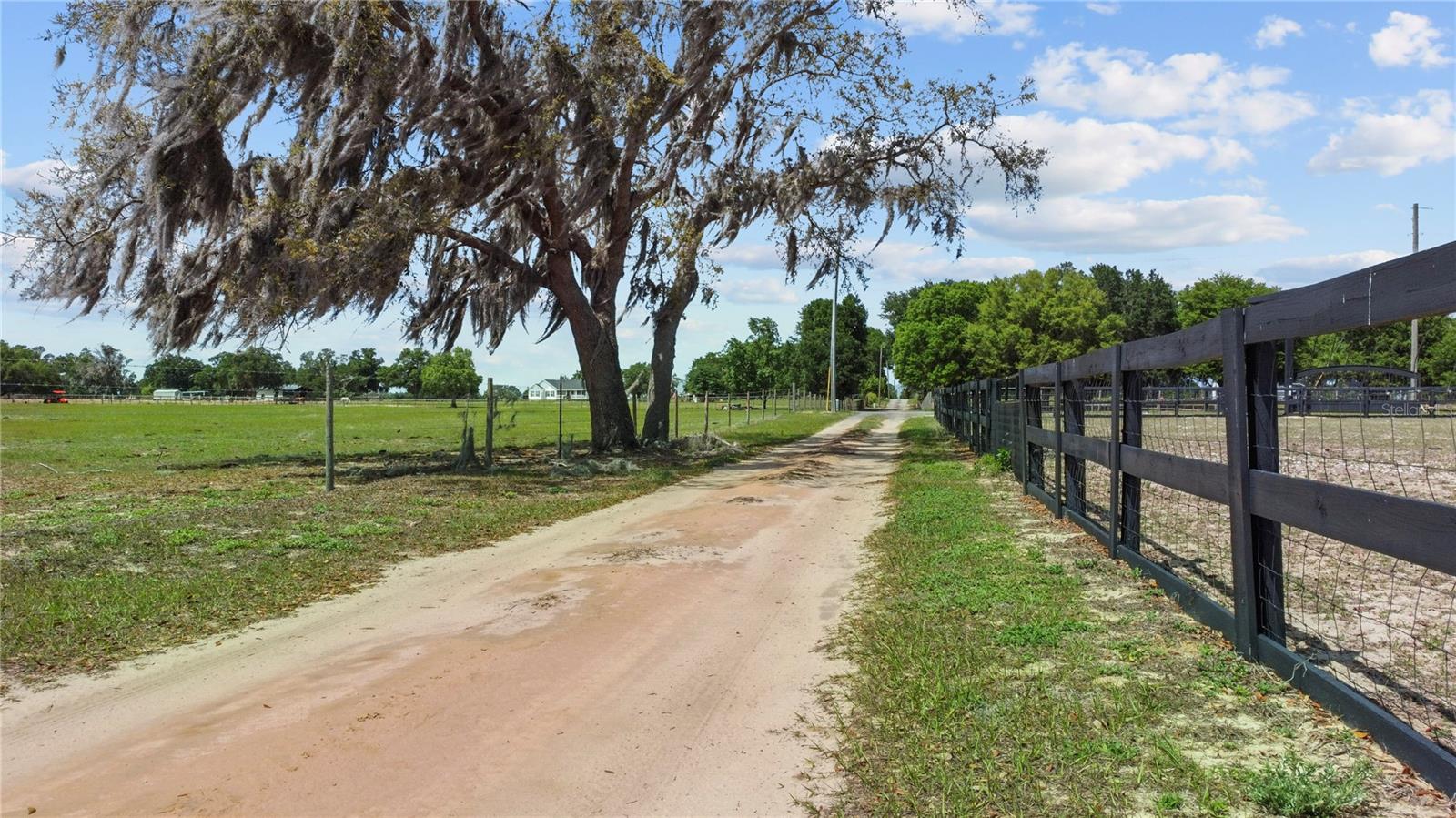 GROVELAND FARMS 15-23-24 - Residential
