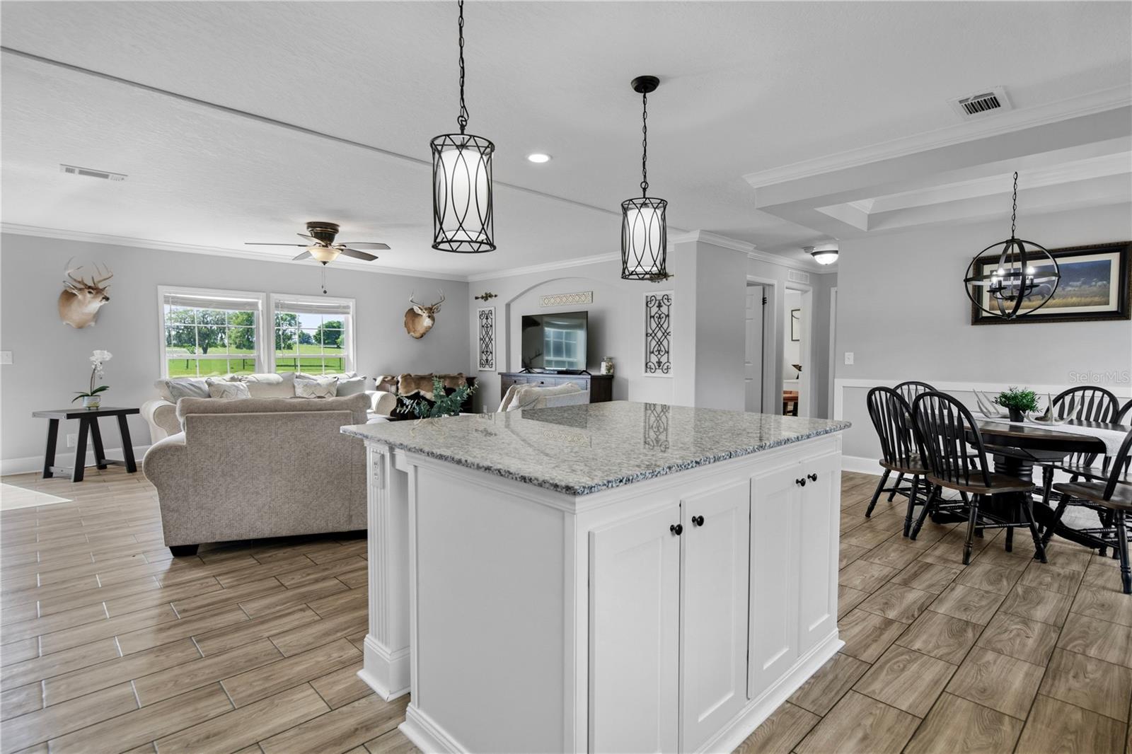 GROVELAND FARMS 15-23-24 - Residential