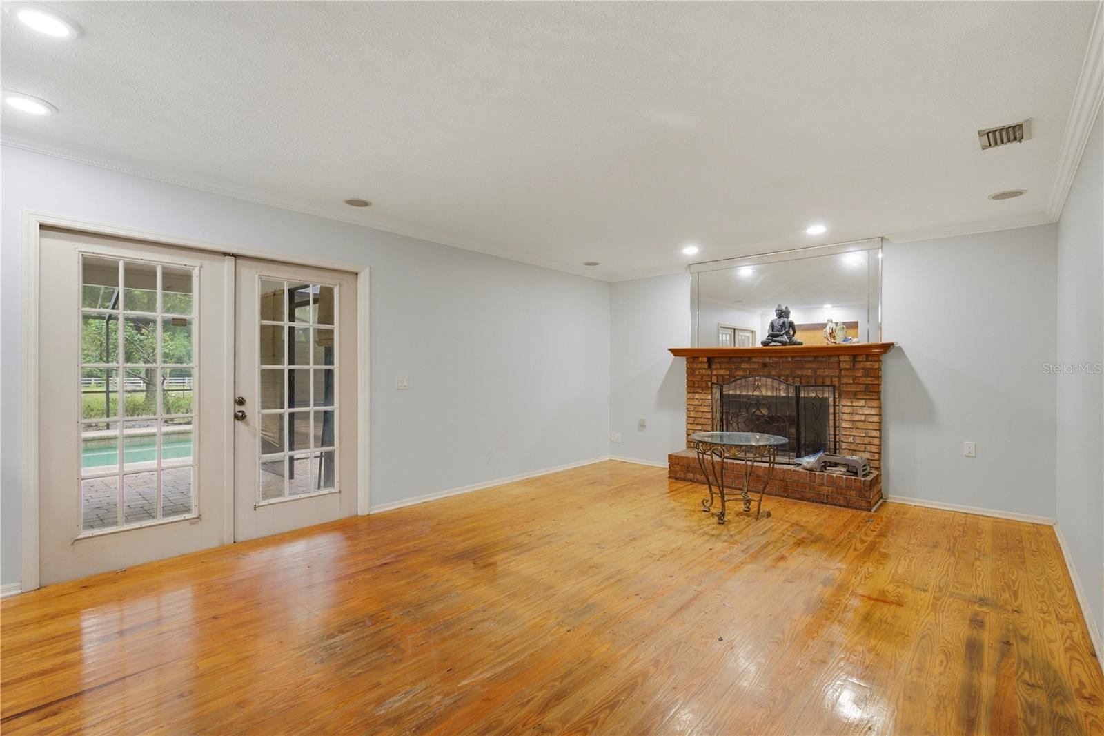 OAKS - Residential