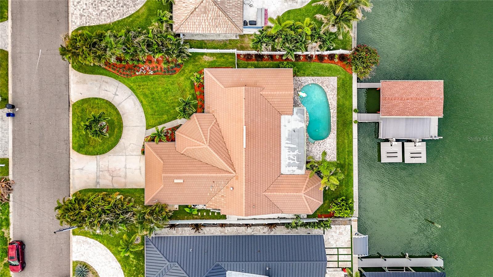 ISLAND ESTATES OF CLEARWATER - Residential