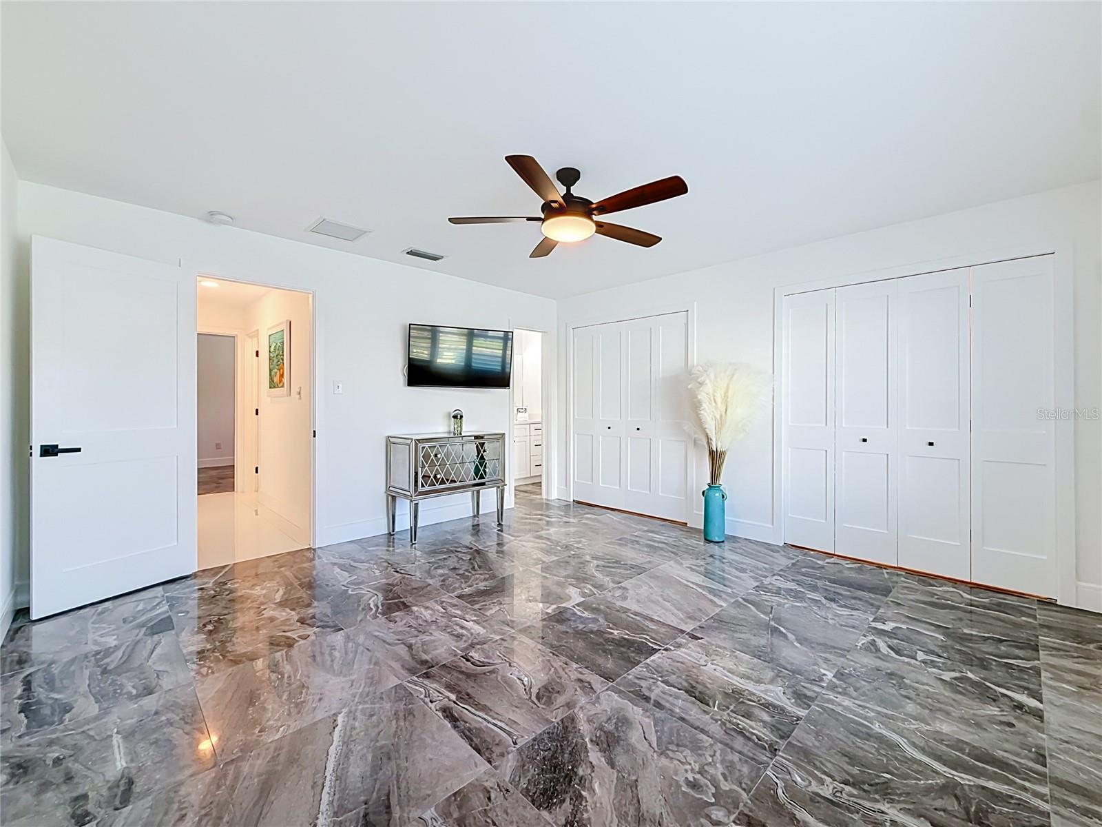 ISLAND ESTATES OF CLEARWATER - Residential