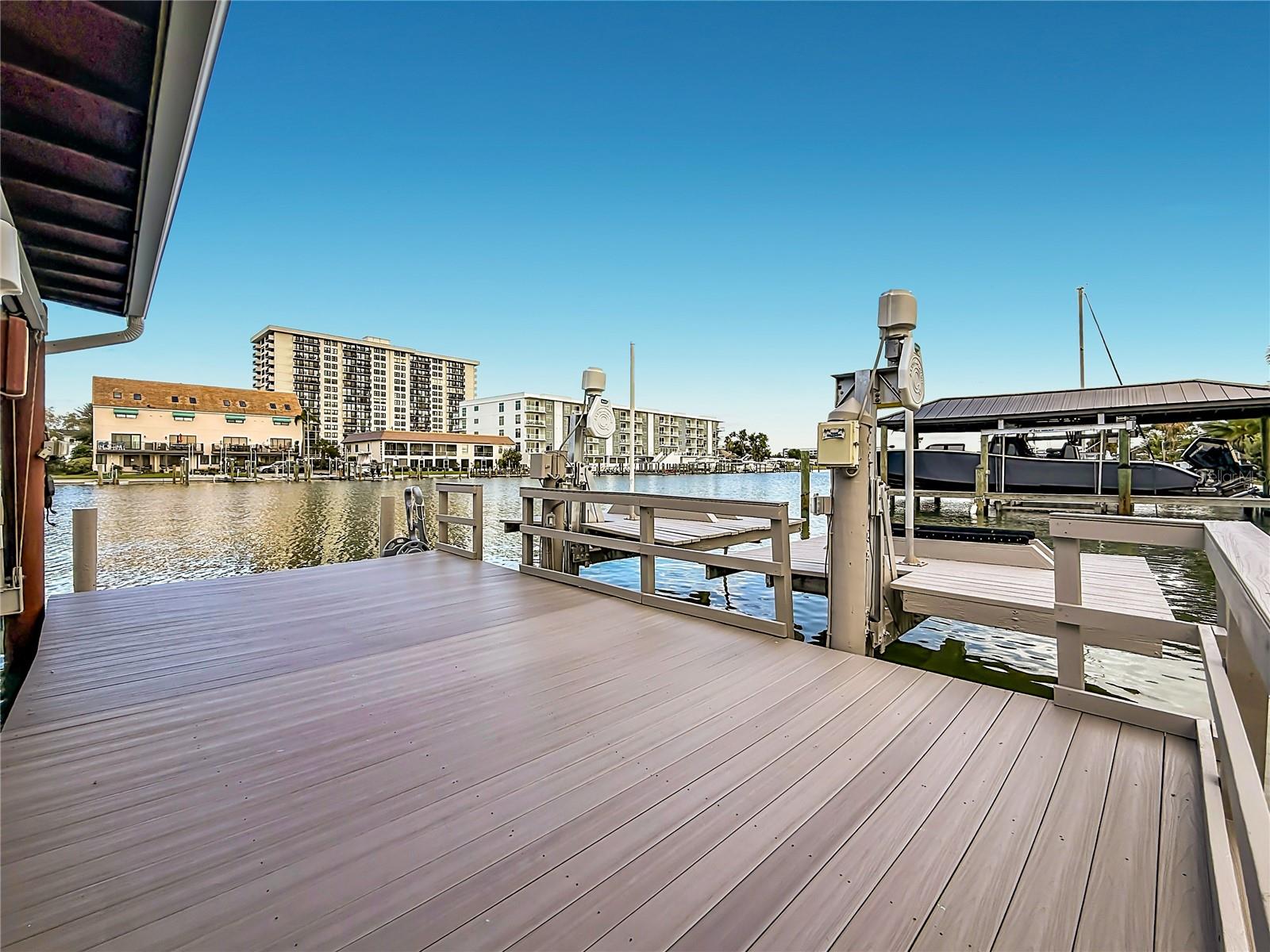 ISLAND ESTATES OF CLEARWATER - Residential