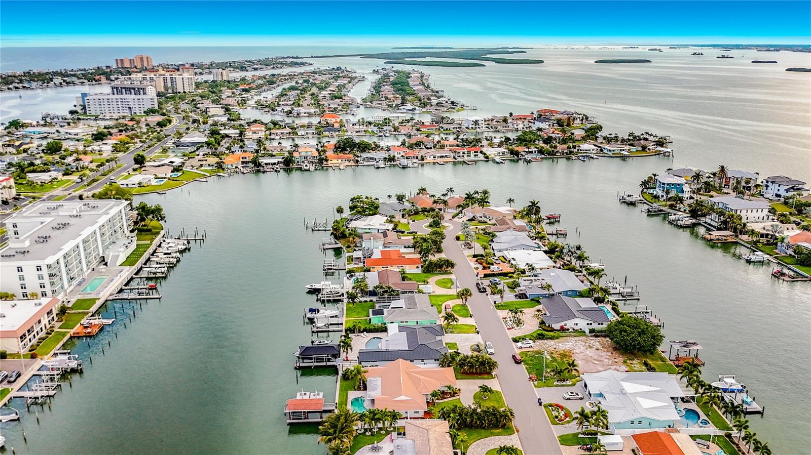 ISLAND ESTATES OF CLEARWATER - Residential