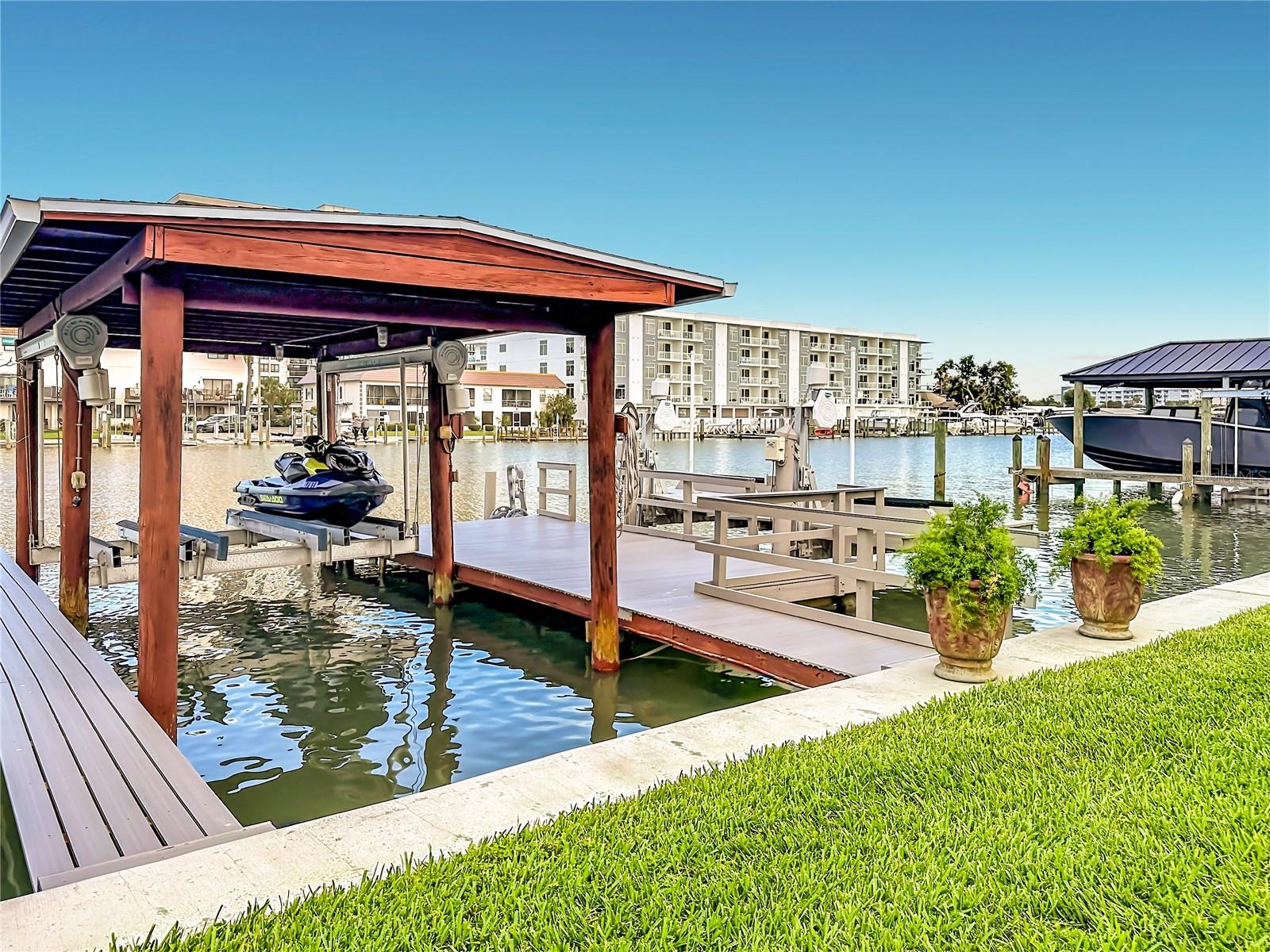 ISLAND ESTATES OF CLEARWATER - Residential