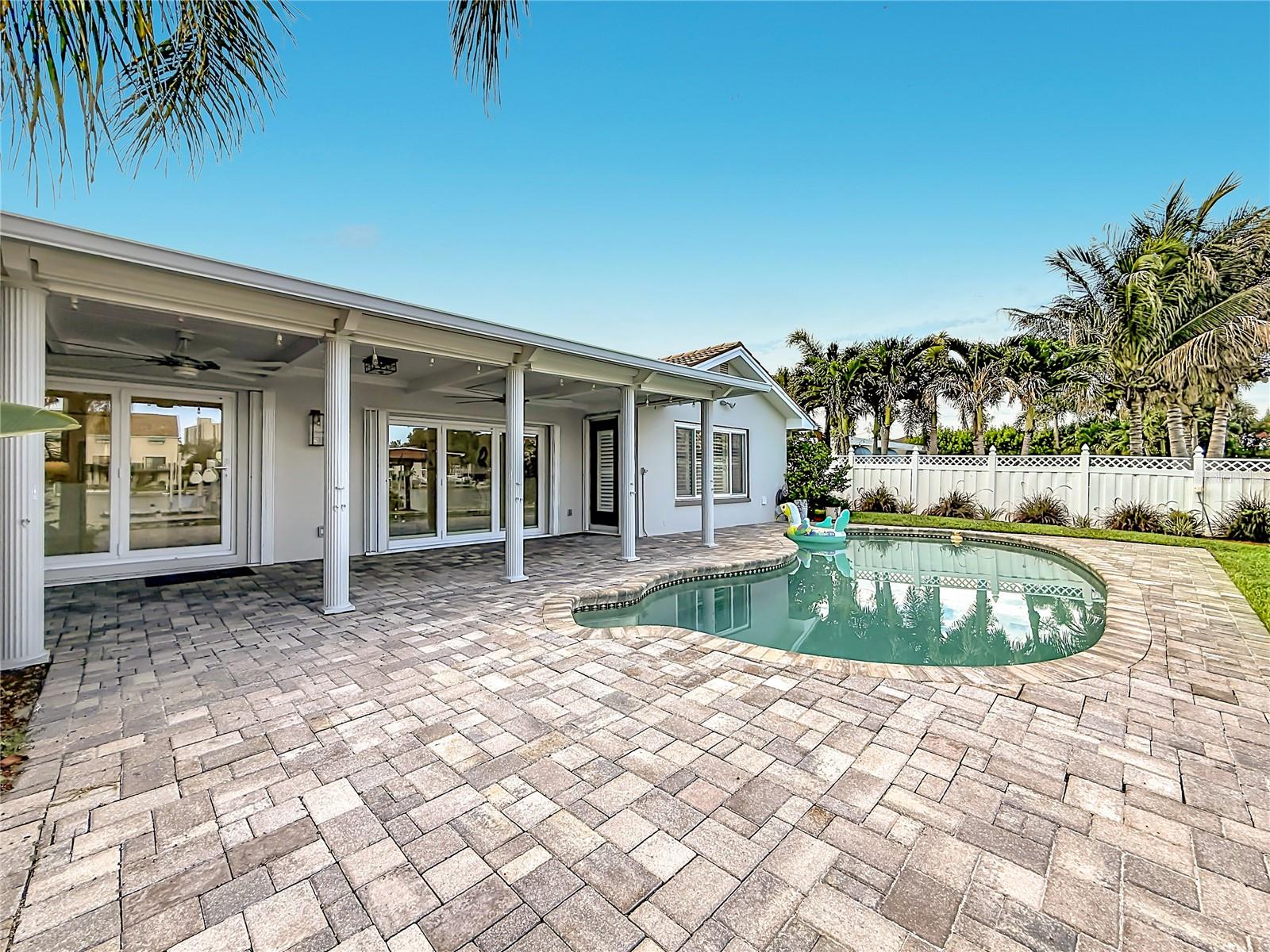 ISLAND ESTATES OF CLEARWATER - Residential