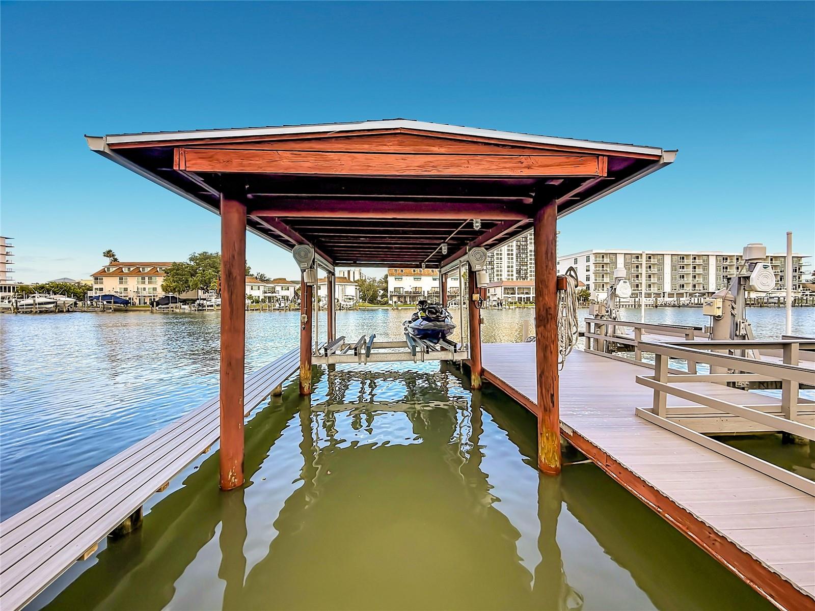 ISLAND ESTATES OF CLEARWATER - Residential