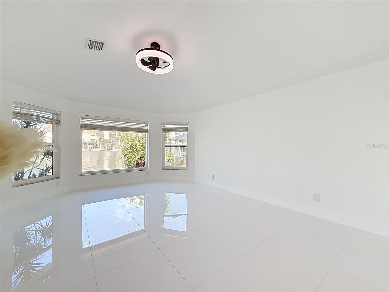 ISLAND ESTATES OF CLEARWATER - Residential