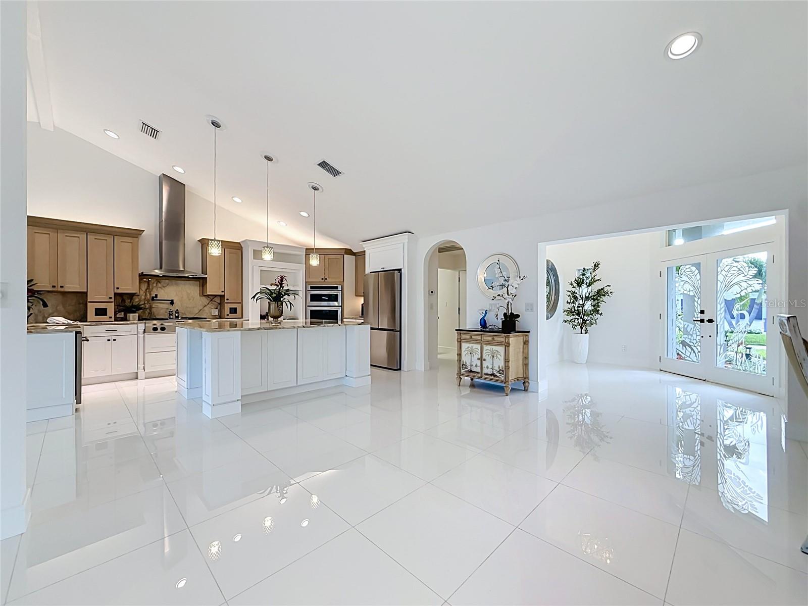 ISLAND ESTATES OF CLEARWATER - Residential