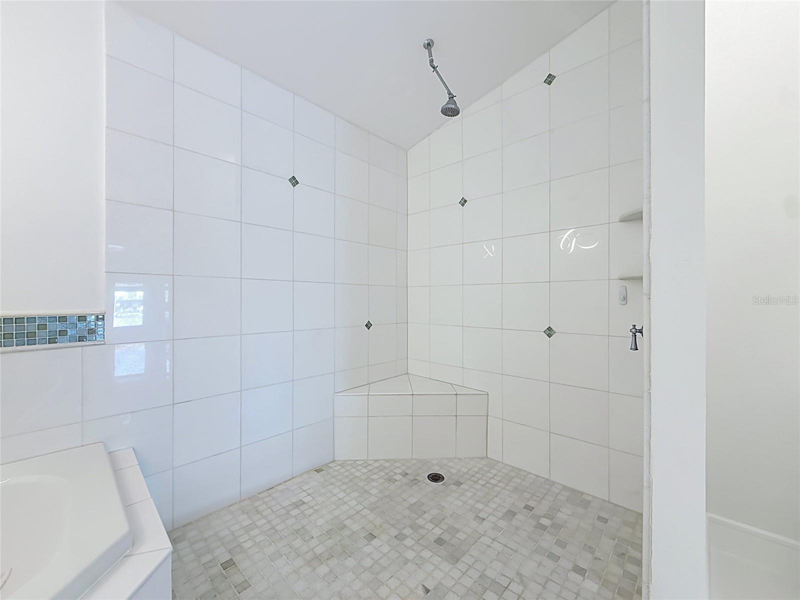 ISLAND ESTATES OF CLEARWATER - Residential