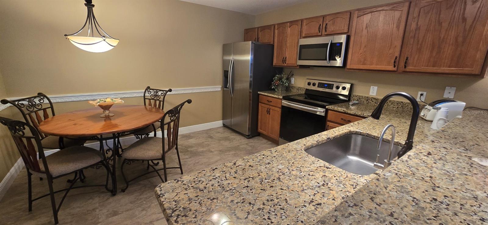 VILLAGES OF SUMTER OVIEDO VILLAS - Residential Lease