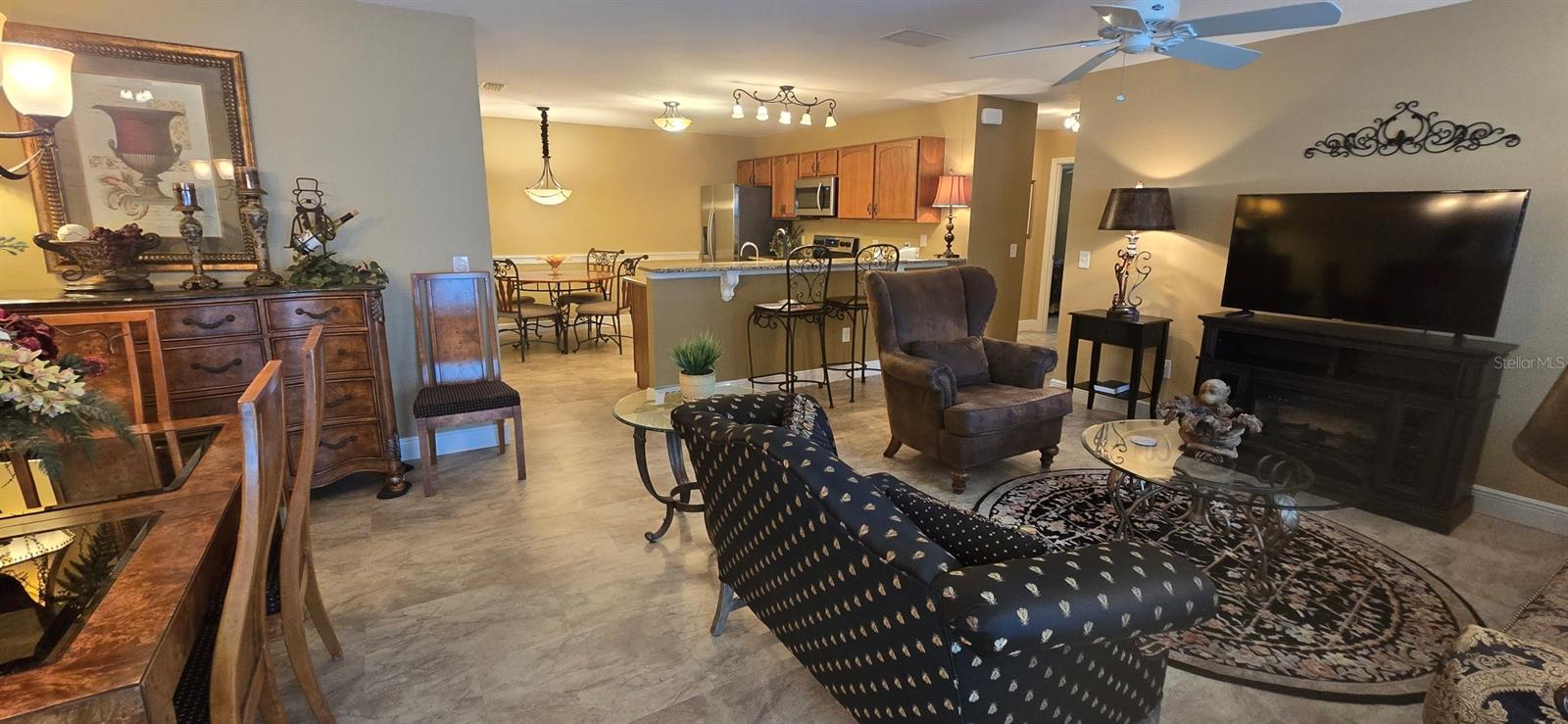 VILLAGES OF SUMTER OVIEDO VILLAS - Residential Lease