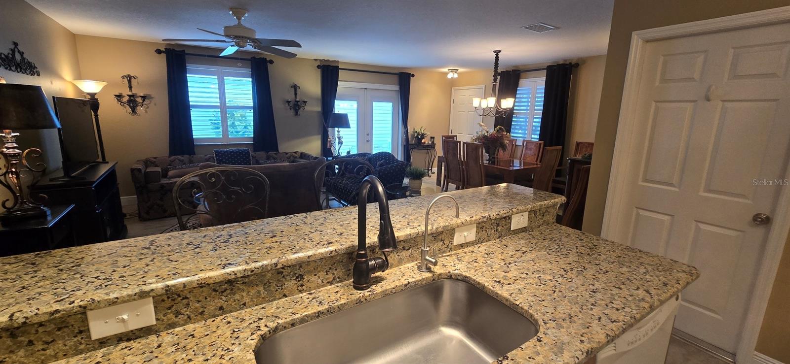 VILLAGES OF SUMTER OVIEDO VILLAS - Residential Lease