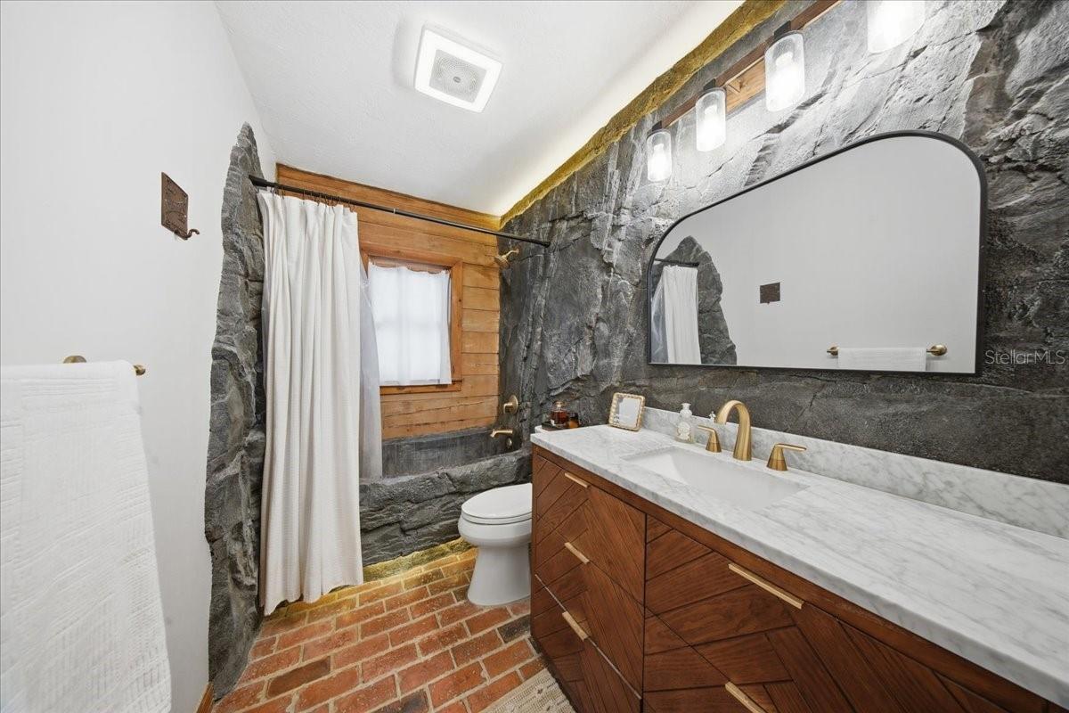 ASSESSORS SUB/GARFIELD - Residential