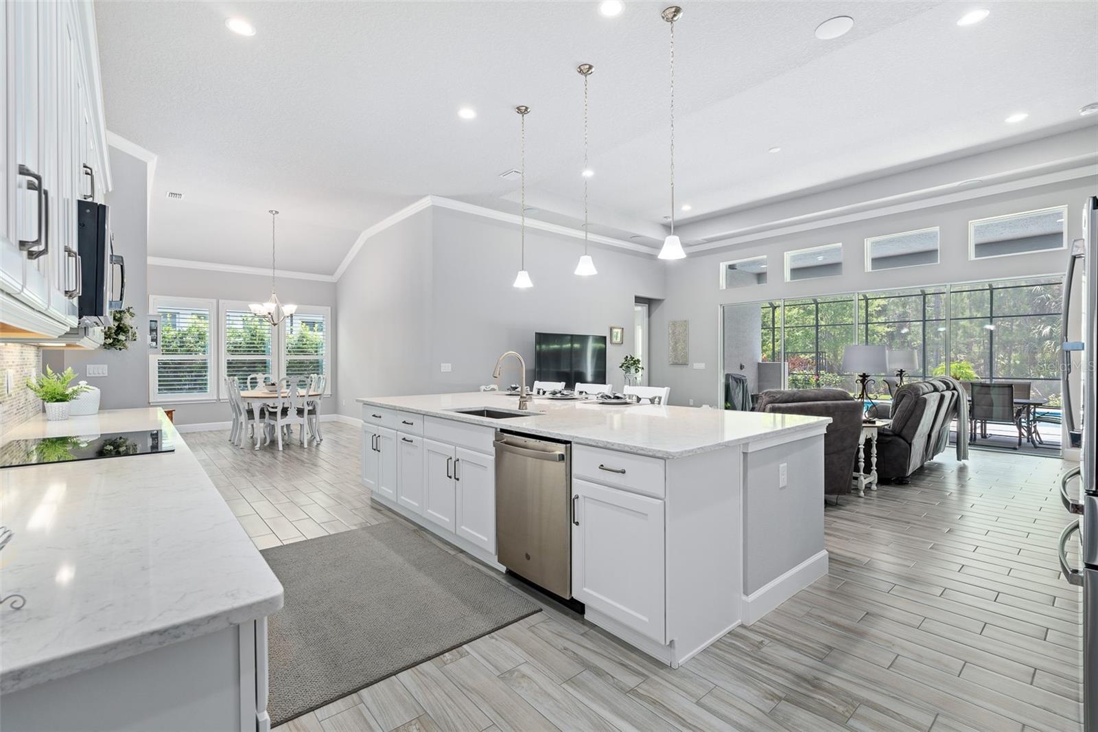 PLANTATION BAY SEC 2A-F UN 6 - Residential