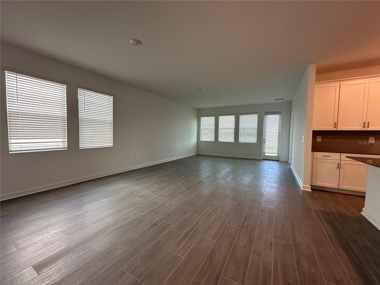 BRIDGEWALK PH 1B 2A & 2B - Residential Lease