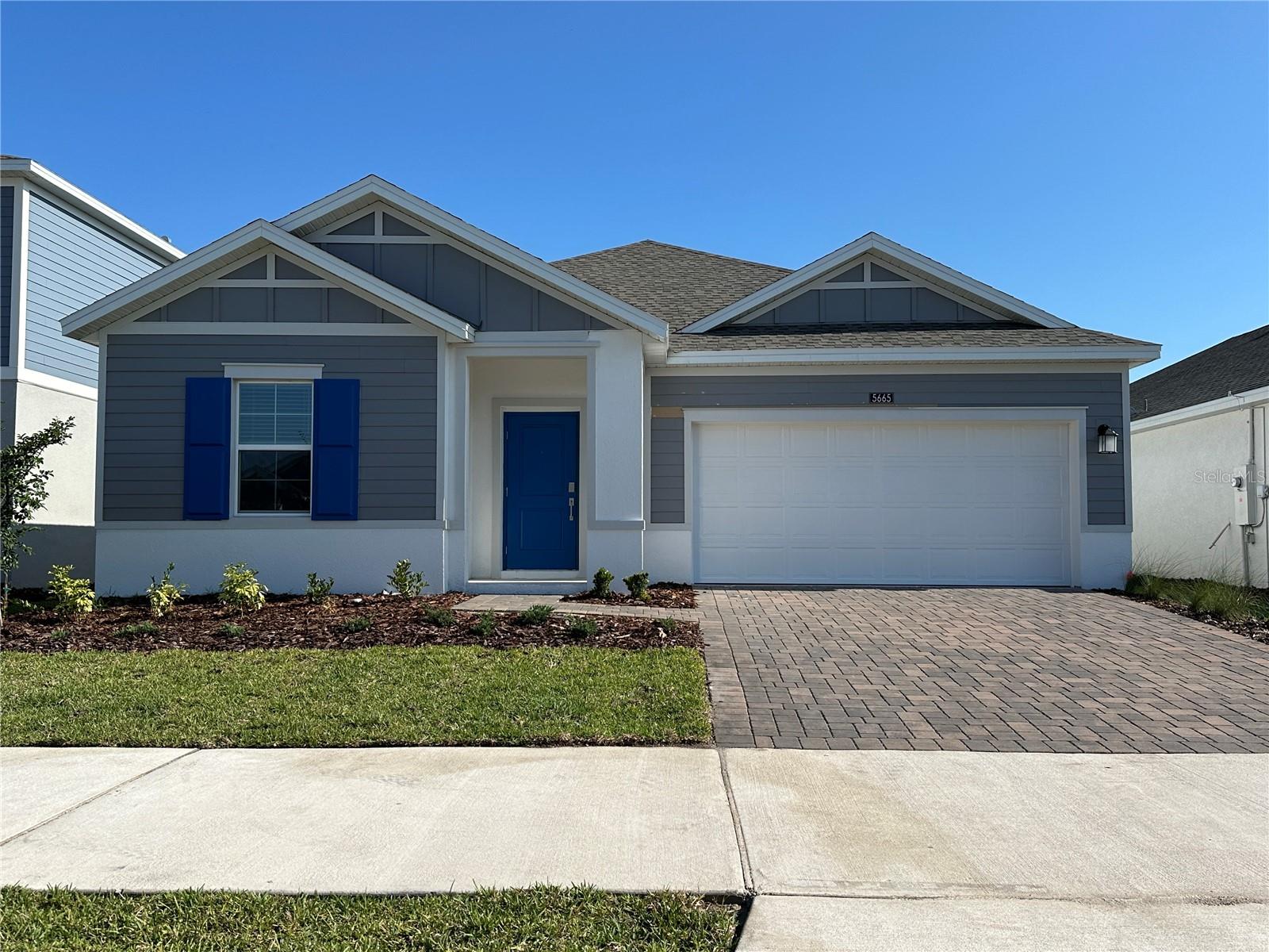 FOR RENT – Looking for a fairly new spacious home in the Narcoossee corridor? This gently used home is situated in the master plan community of Bridge walk, newest community in St. Cloud. The ASPEN floorplan built by Lennar features 4 Bedroom, 3 Bath, covered porch with a 2-car garage. House offers an open plan with ample kitchen space with white cabinets, quartz
countertops, stainless steel appliances and tile throughout living area except bedrooms and a laundry room. Community amenities include
resort-style swimming pool & spa, fitness center, volleyball & basketball courts, tot lot, private clubhouse, private boat ramp and dock with
gazebo on Springhead Pond, four boat slips and public boat ramp on Lake Ajay. Bridge walk is just south of Lake Nona, minutes from 417. This community is conveniently located to Lake Nona, Medical City, KPMG and Orlando International Airport, Orlando areas and great access to Shopping, Restaurants, 417 and 528. AVAILABLE FOR QUICK MOVE IN! Schedule a private showing TODAY
