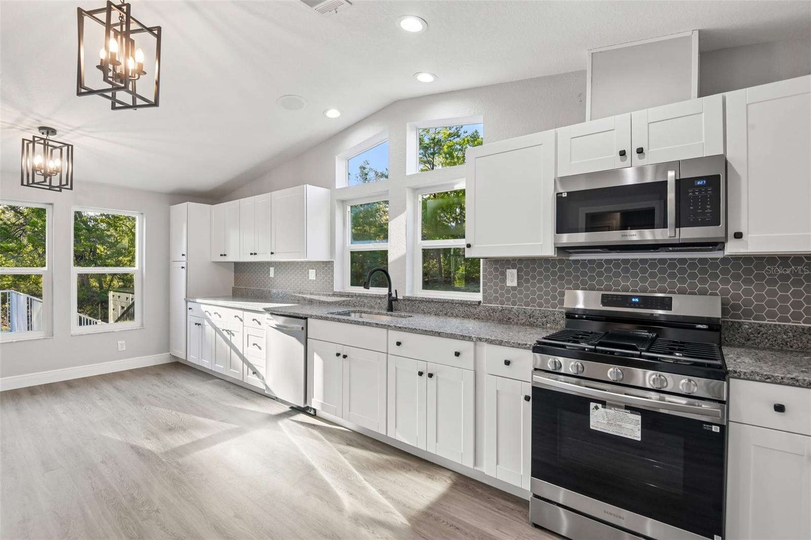 POTTERFIELD GARDEN AC - Residential