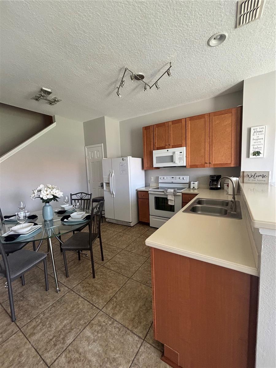 PARADISE CAY - Residential