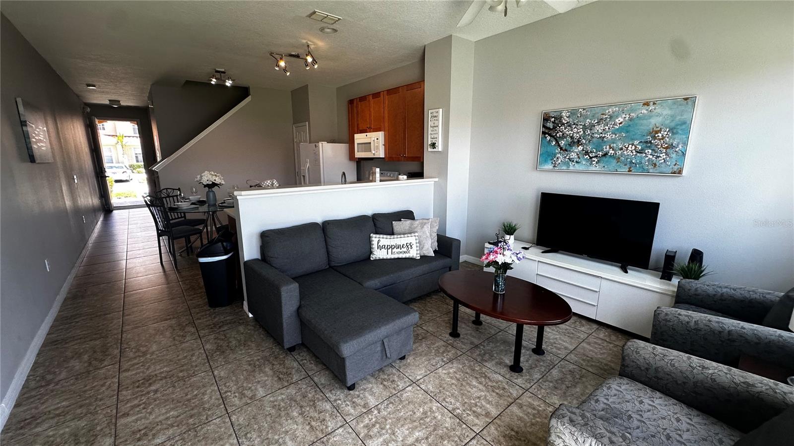 PARADISE CAY - Residential
