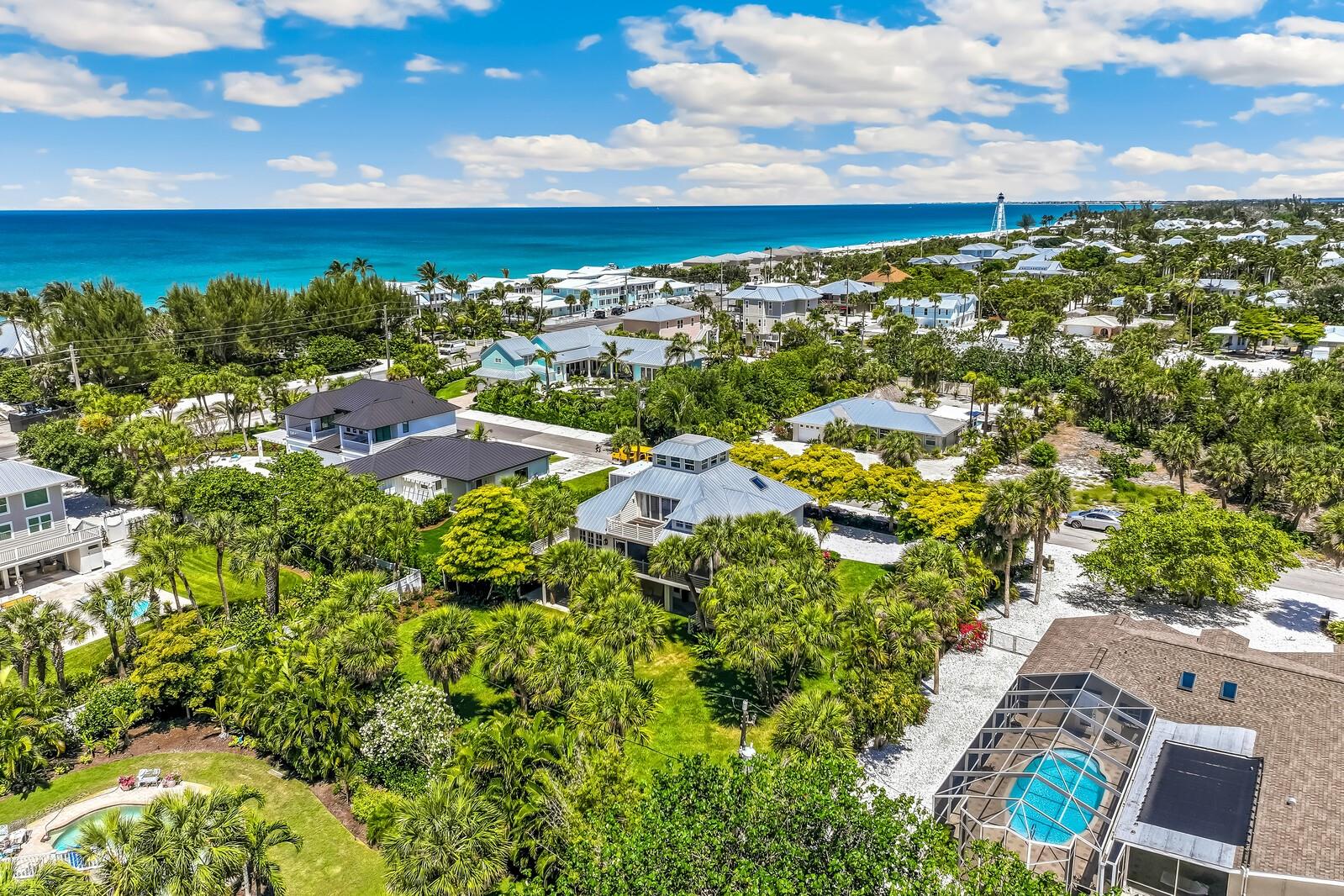 GOLDEN BEACH - Residential