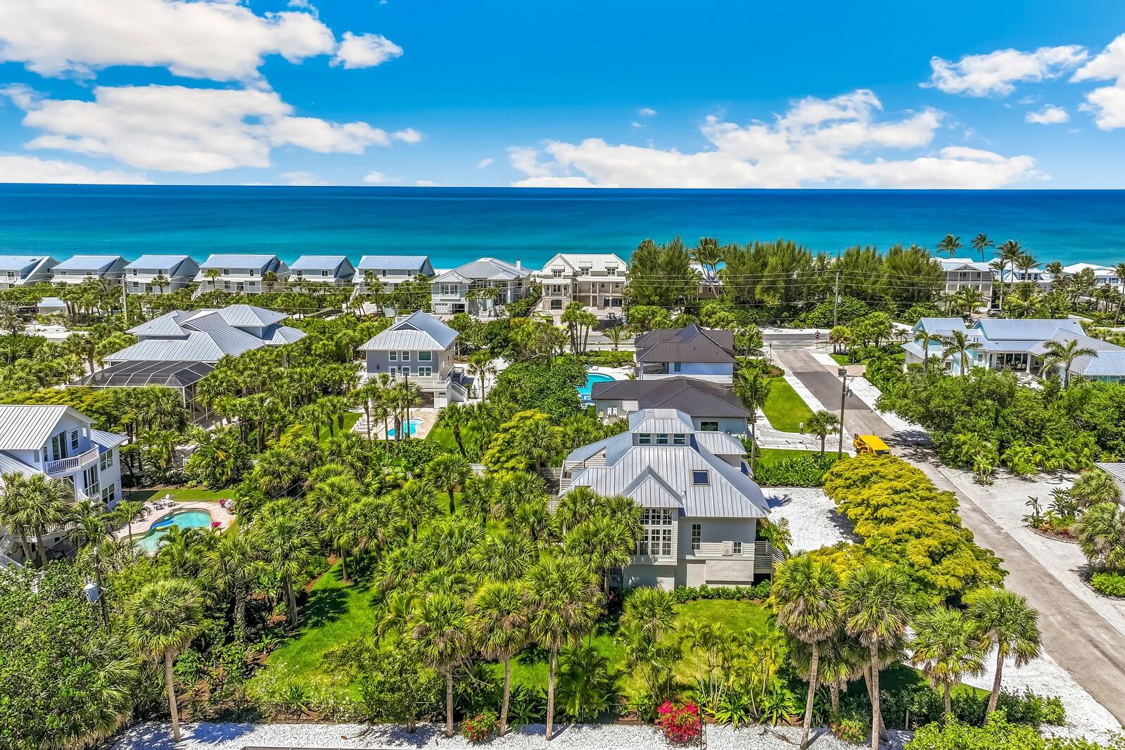 GOLDEN BEACH - Residential