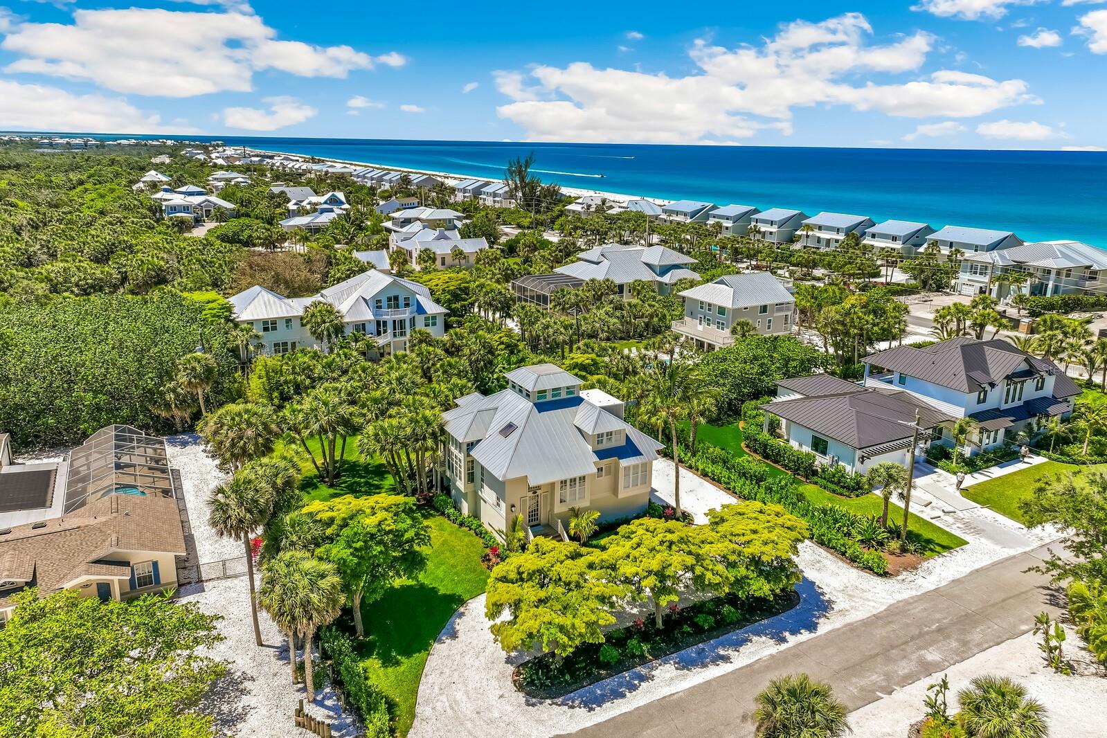 GOLDEN BEACH - Residential