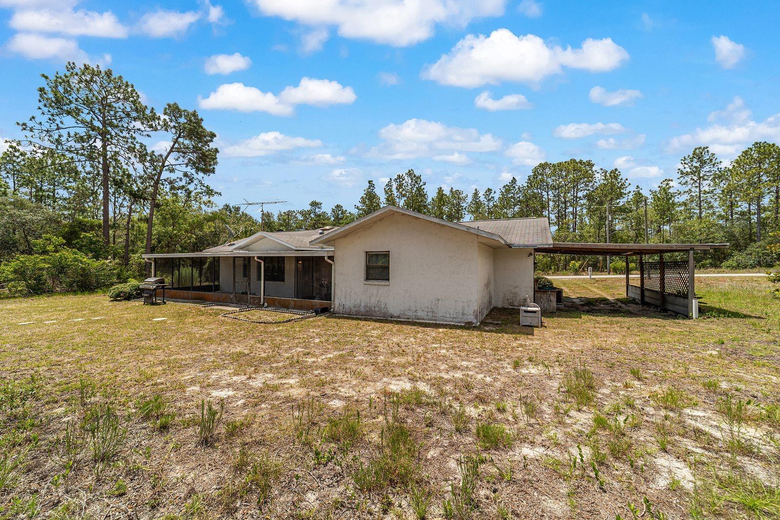 RAINBOW LAKES ESTATES - Residential