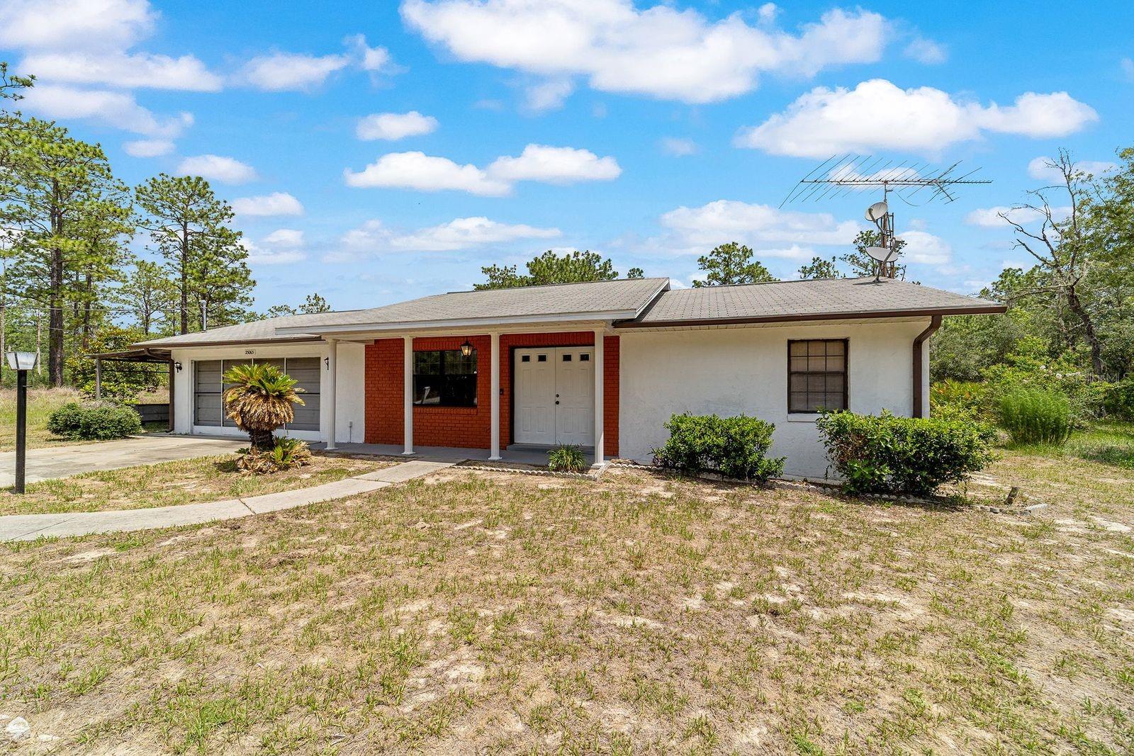RAINBOW LAKES ESTATES - Residential