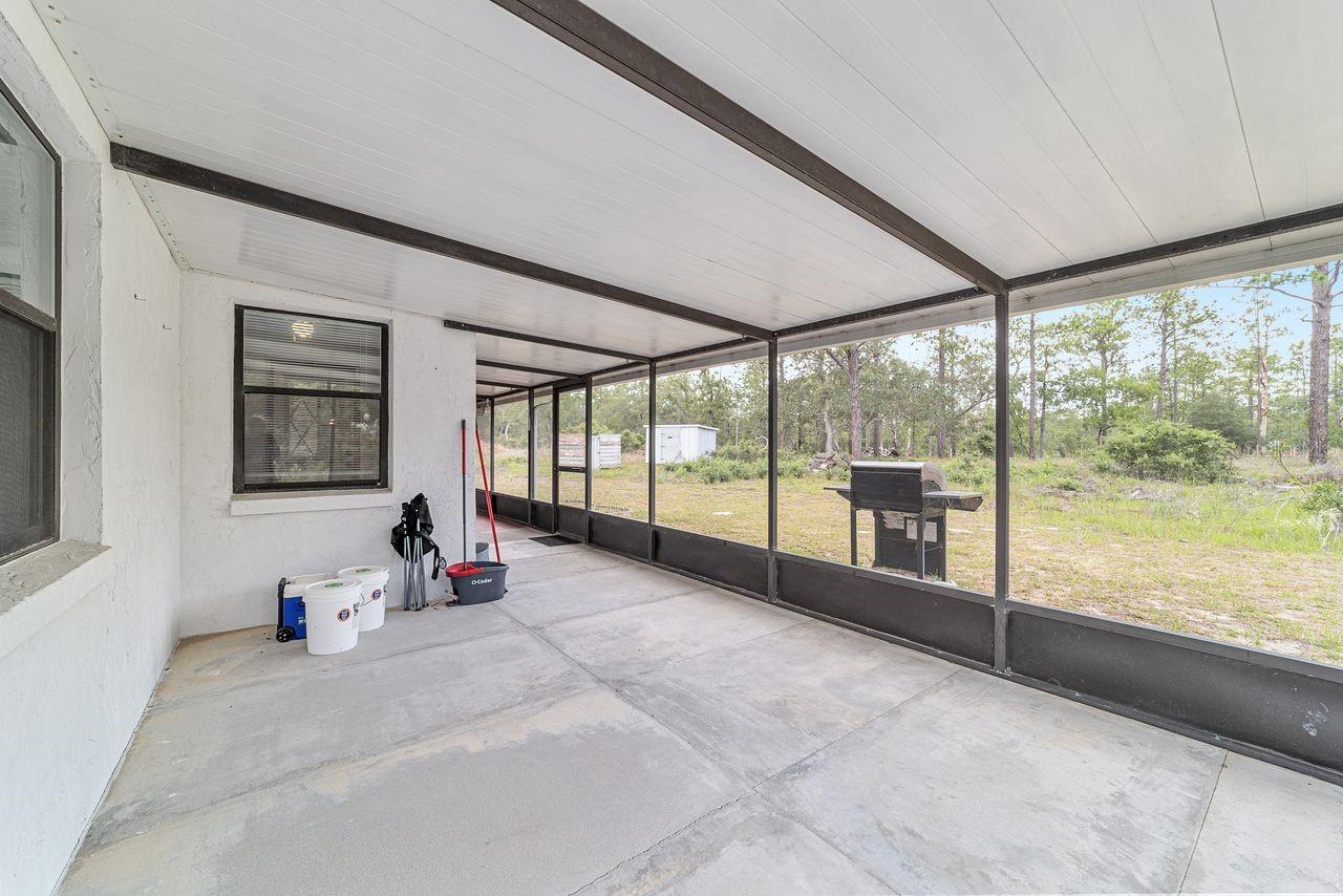 RAINBOW LAKES ESTATES - Residential