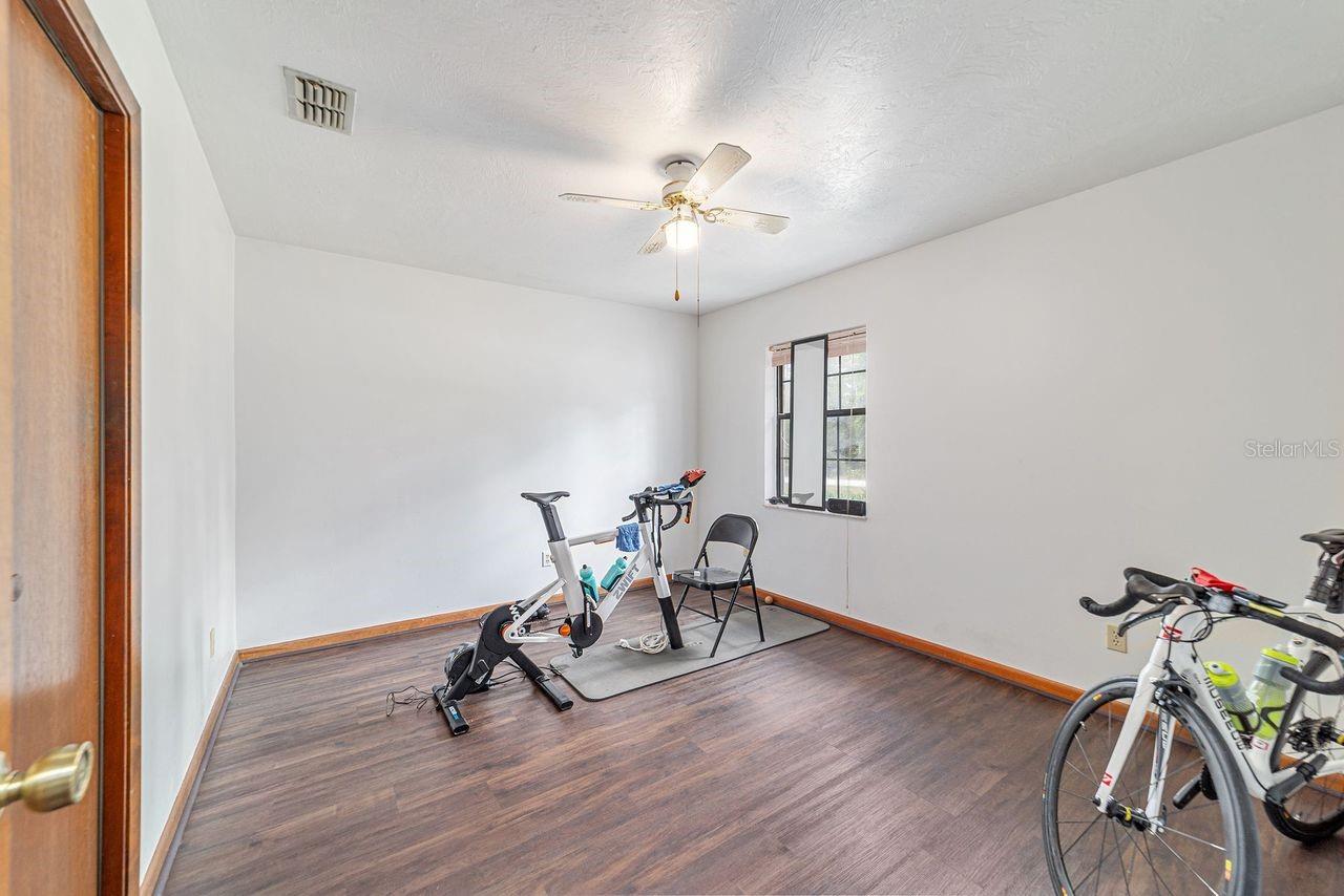 RAINBOW LAKES ESTATES - Residential
