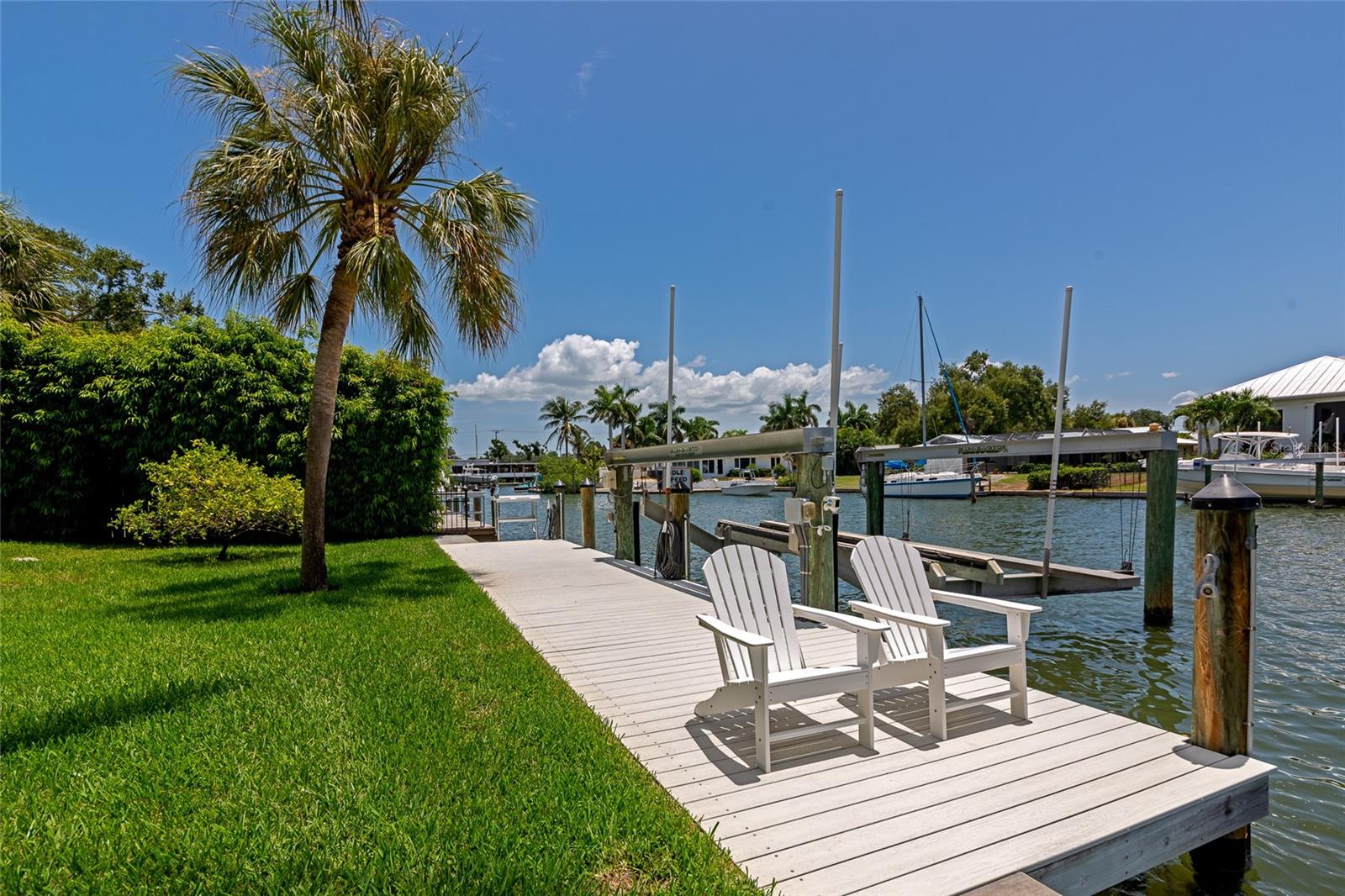 SOUTHPOINTE SHORES - Residential