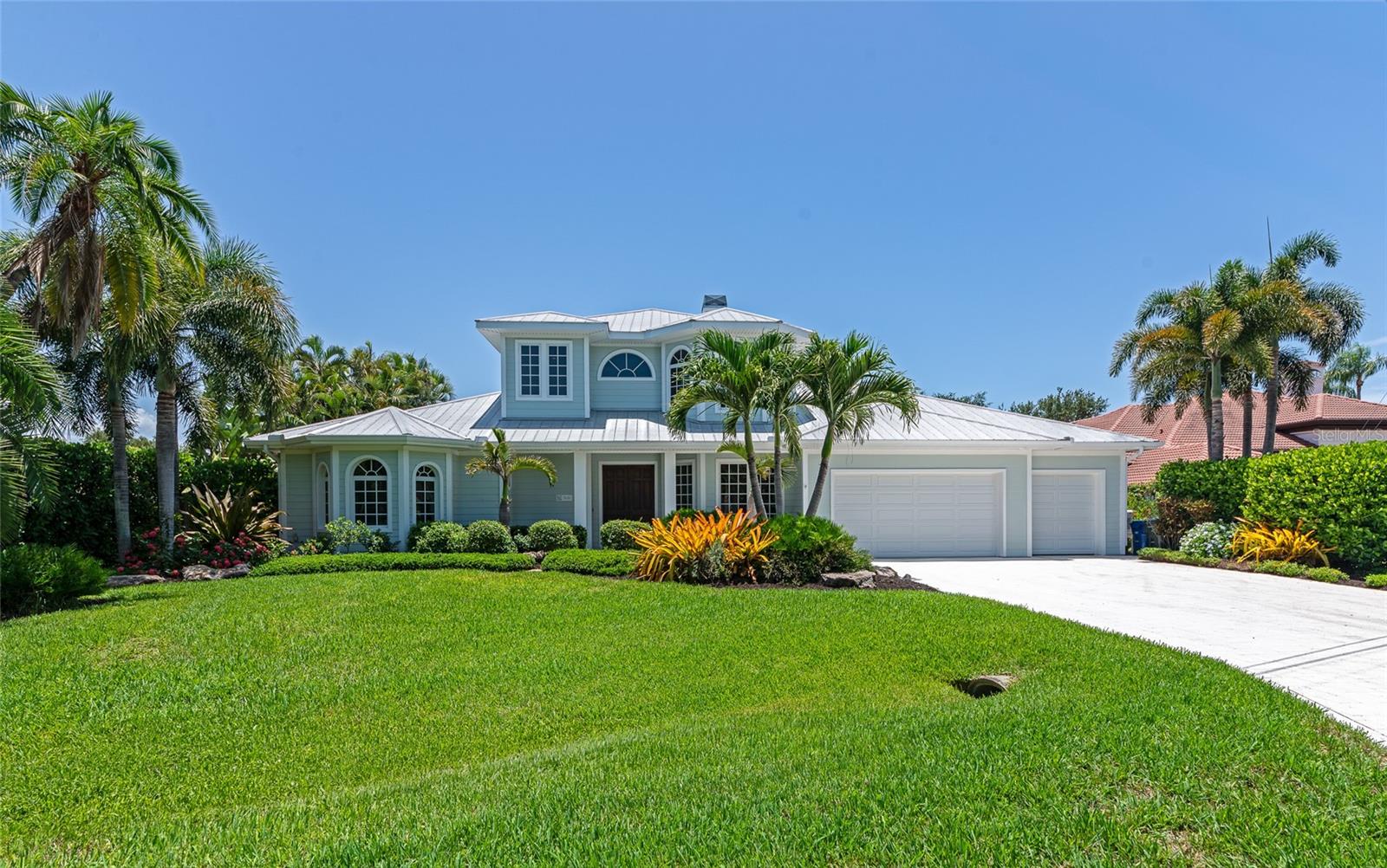 SOUTHPOINTE SHORES - Residential