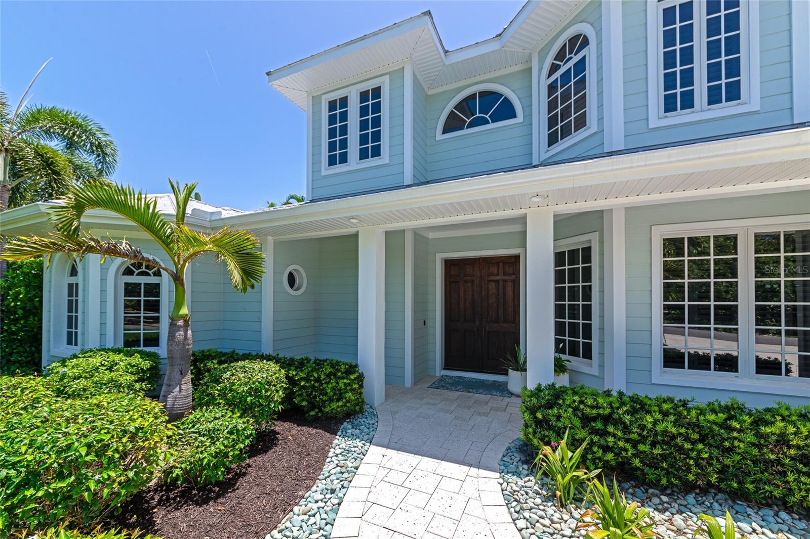 SOUTHPOINTE SHORES - Residential